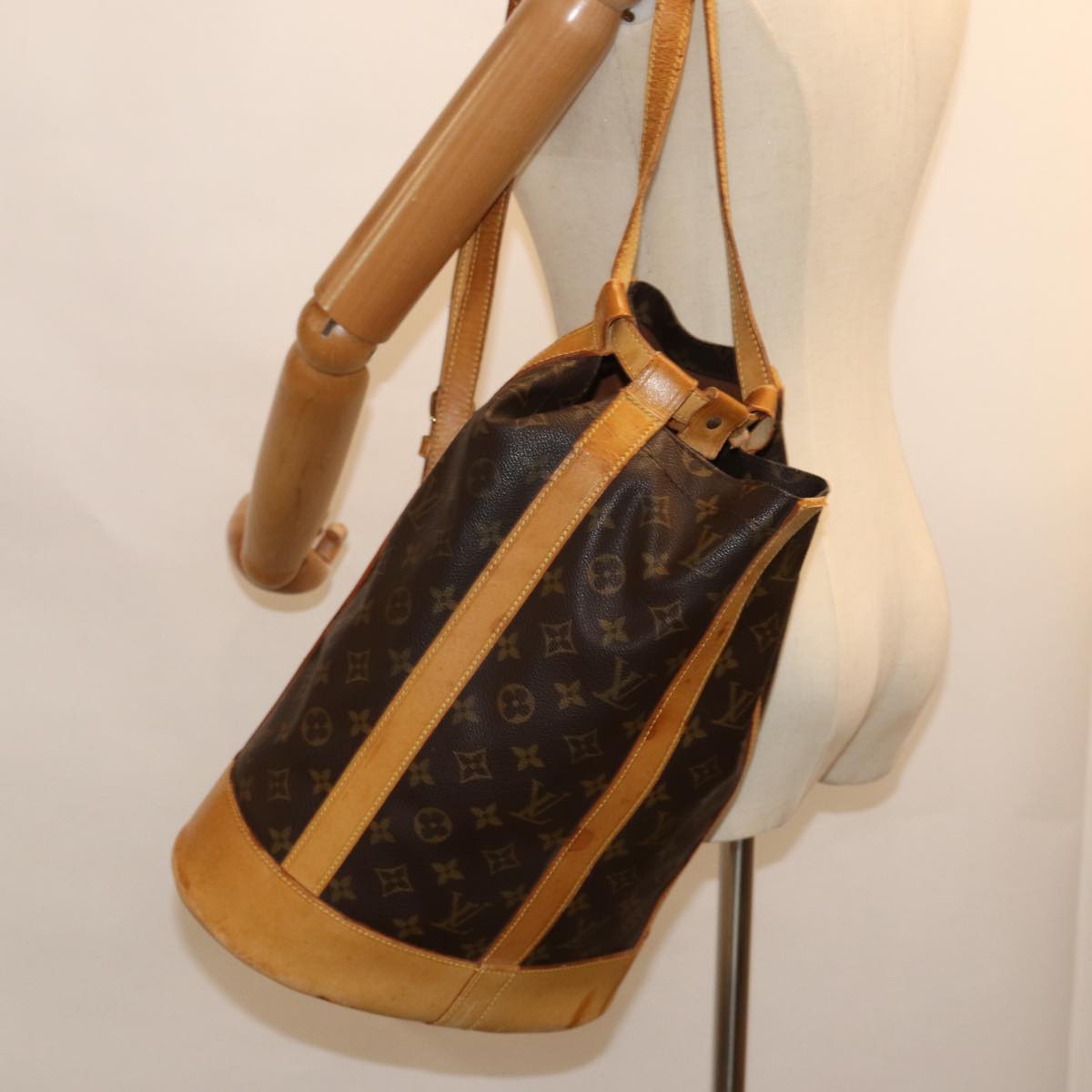 LOUIS VUITTON Monogram Randonnee PM Shoulder Bag M42243 LV 74361