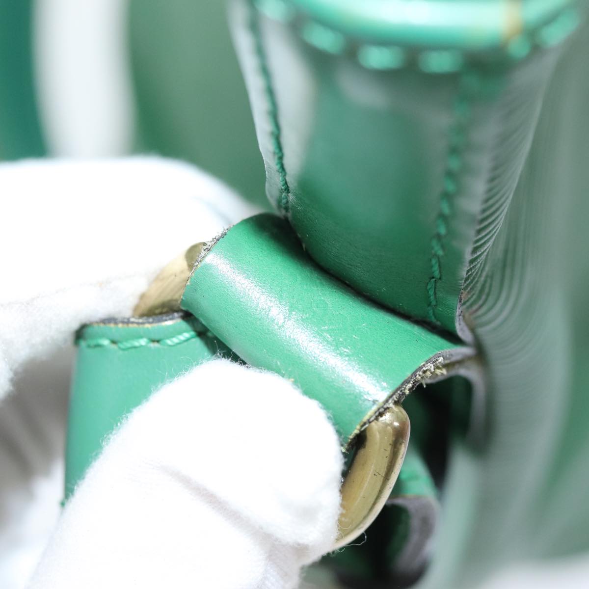 LOUIS VUITTON Epi Noe Shoulder Bag Green M44004 LV 74374