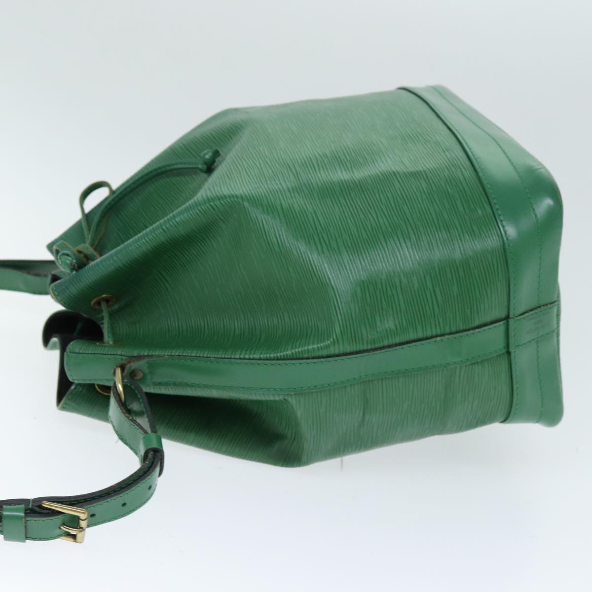 LOUIS VUITTON Epi Noe Shoulder Bag Green M44004 LV 74374