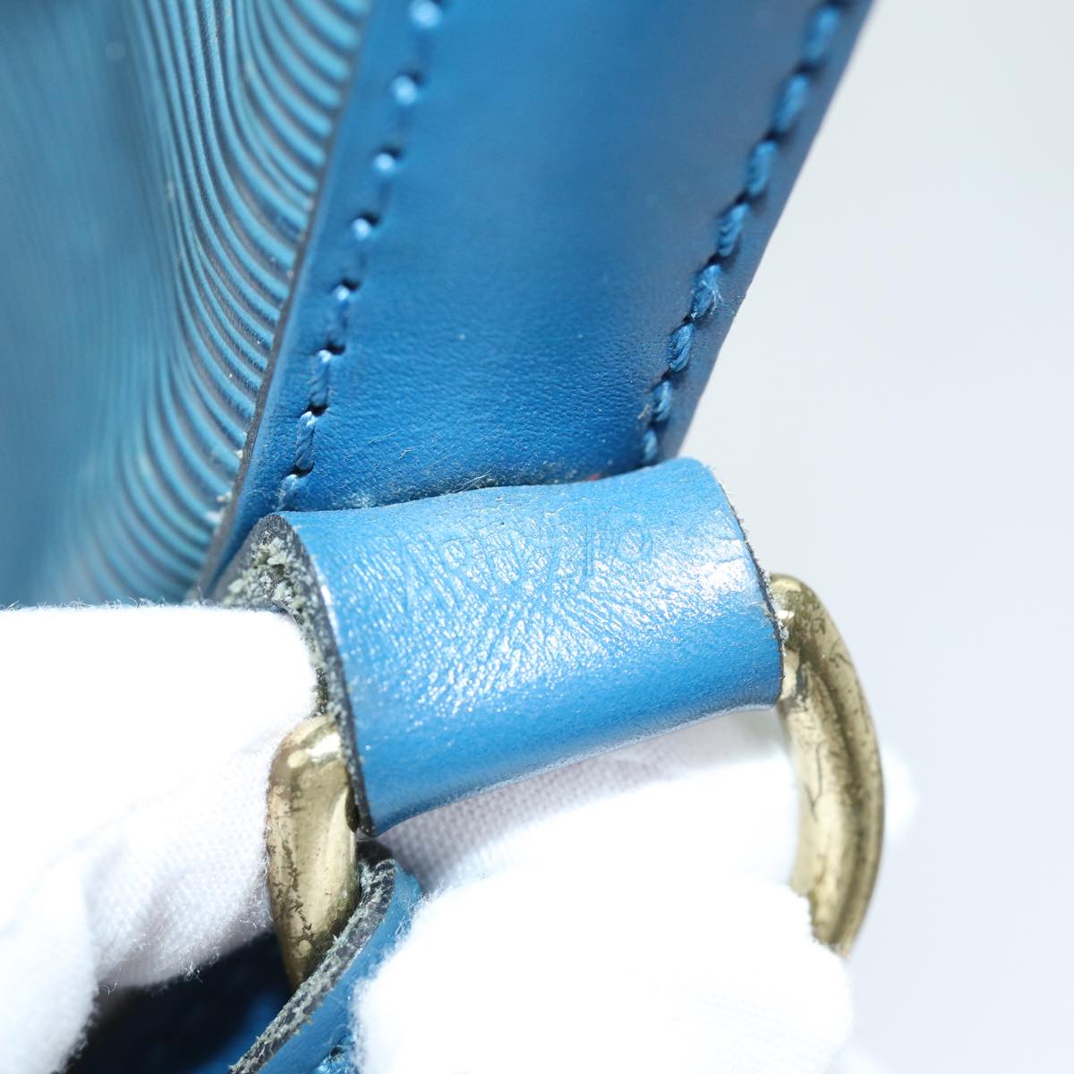 LOUIS VUITTON Epi Noe Shoulder Bag Toledo Blue M44005 LV 74375