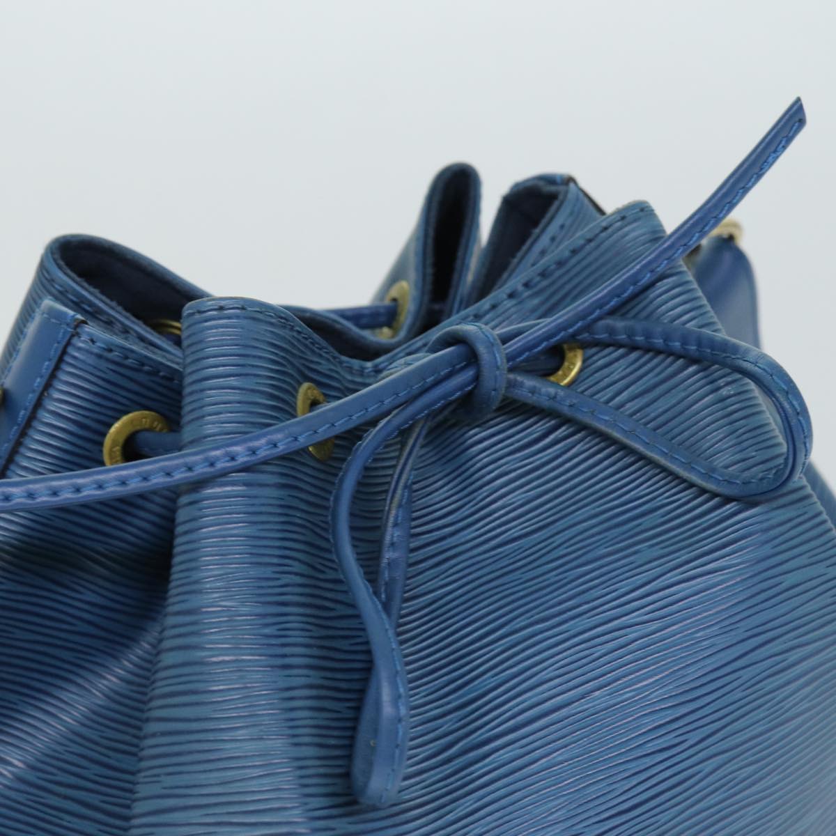 LOUIS VUITTON Epi Noe Shoulder Bag Toledo Blue M44005 LV 74375