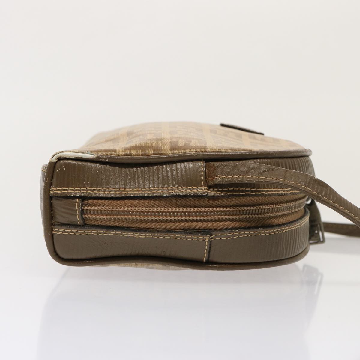 Luxury Fendi Zucchino Canvas Shoulder Bag Brown74424