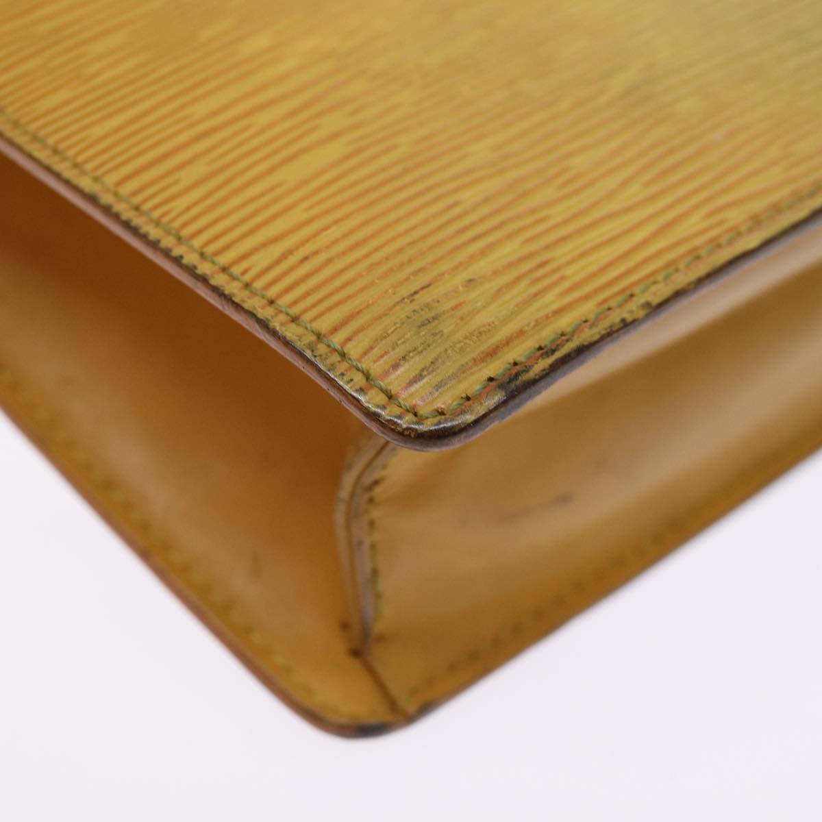 LOUIS VUITTON Epi Serie Dragonne Clutch Bag Winnipeg Beige M52616 LV 74445