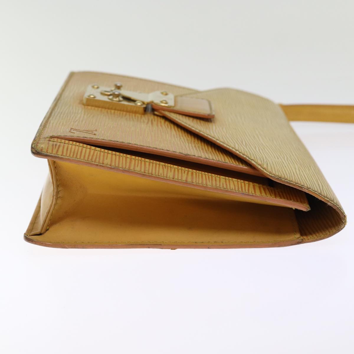 LOUIS VUITTON Epi Serie Dragonne Clutch Bag Winnipeg Beige M52616 LV 74445