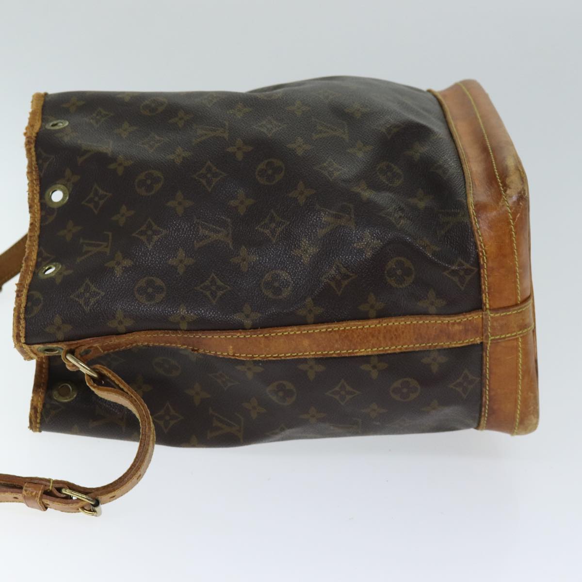 LOUIS VUITTON Monogram Noe Shoulder Bag M42224 LV 74464