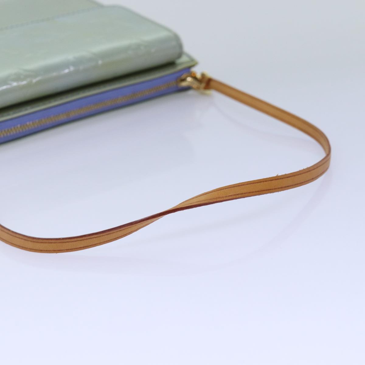 LOUIS VUITTON Monogram Vernis Motto Pouch Lavande M91224 LV 74489