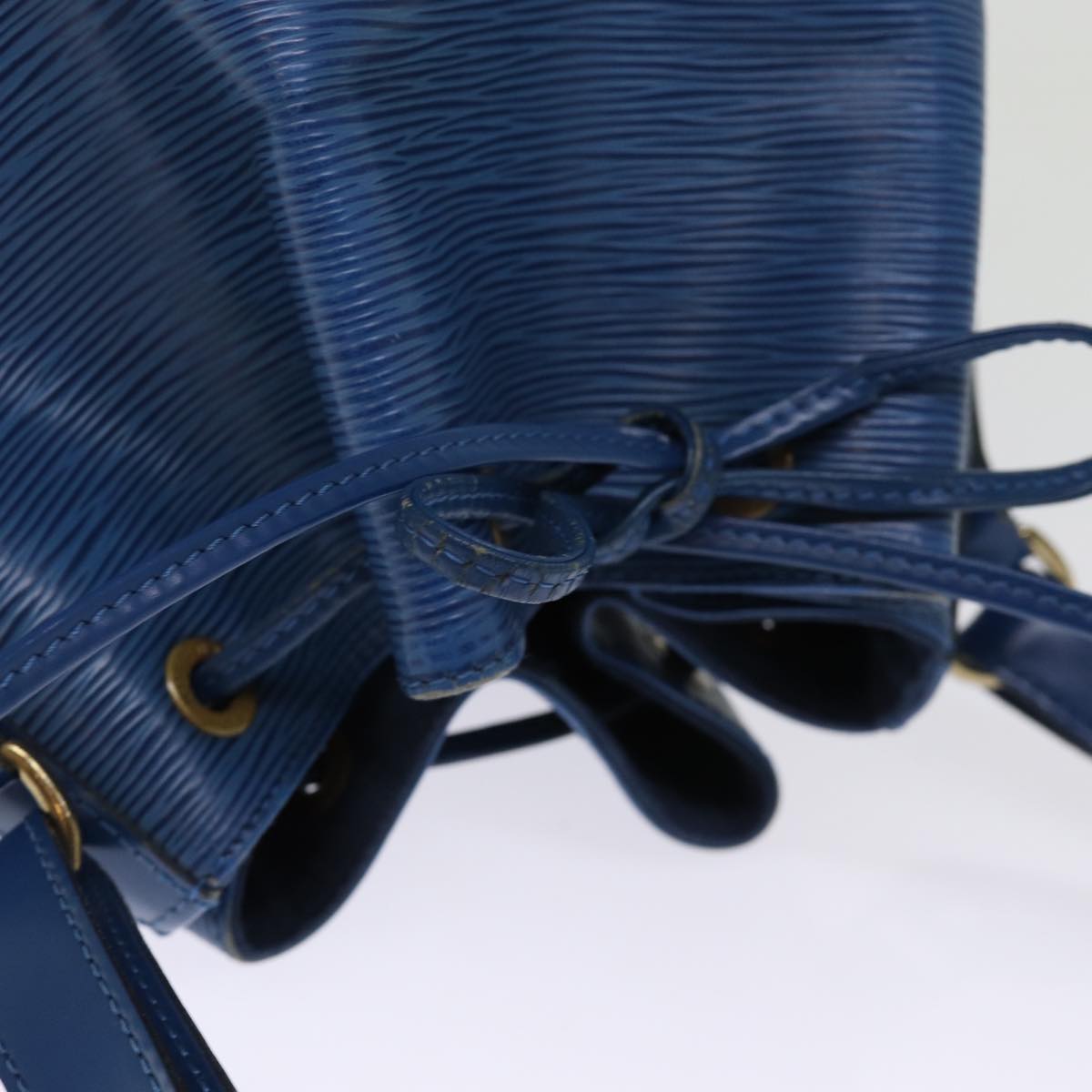 LOUIS VUITTON Epi Petit Noe Shoulder Bag Blue M44105 LV 74517