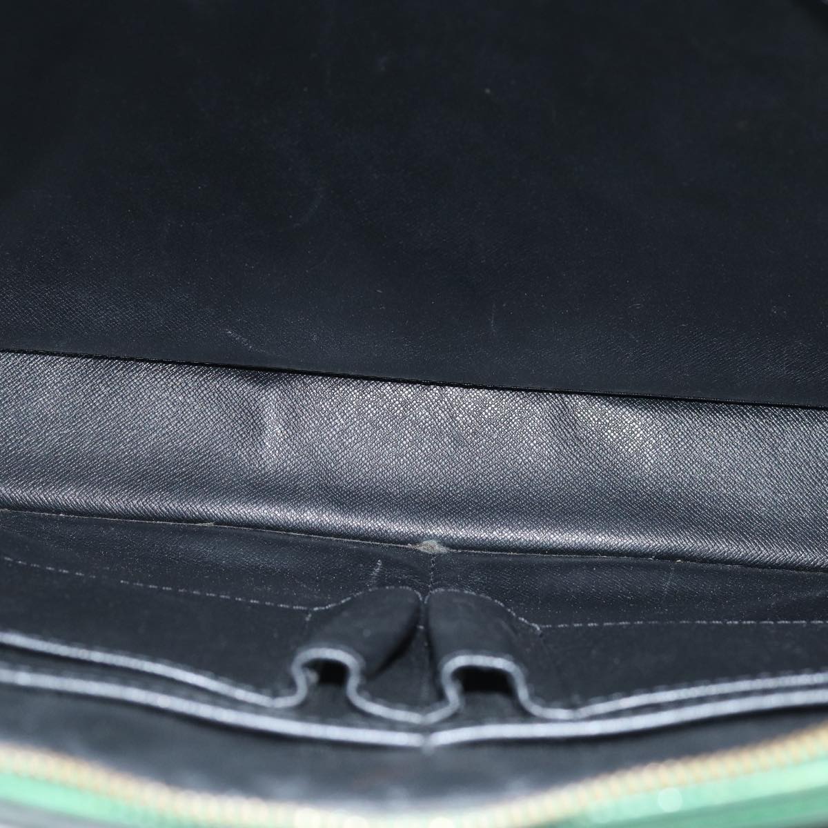 LOUIS VUITTON Epi Porte Documents Voyage Business Bag Green M54474 LV 74522