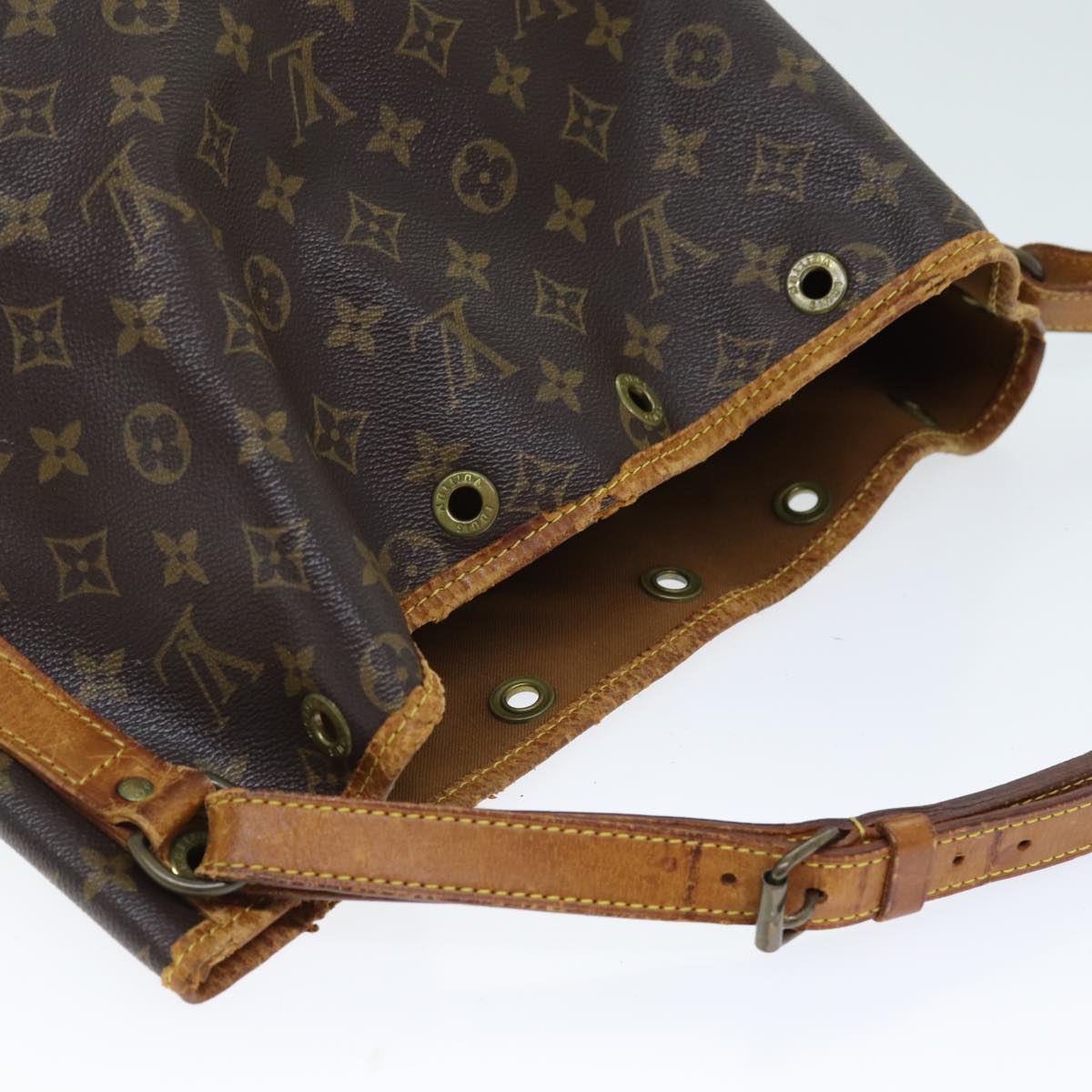 LOUIS VUITTON Monogram Noe Shoulder Bag M42224 LV 74530