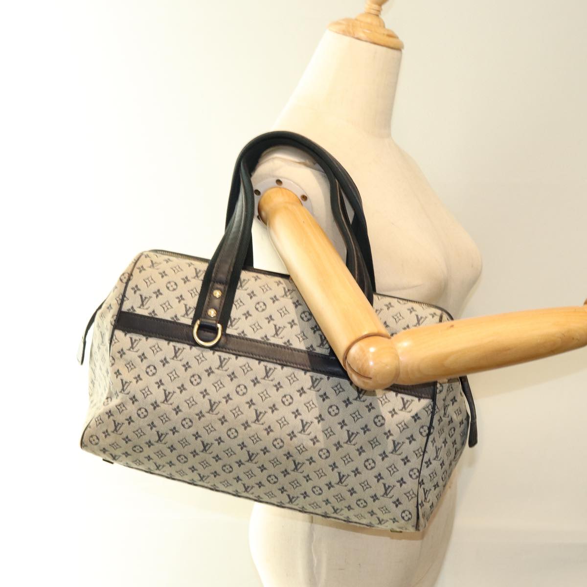 LOUIS VUITTON Monogram Mini Josephine GM Hand Bag Blue M92211 LV 74533