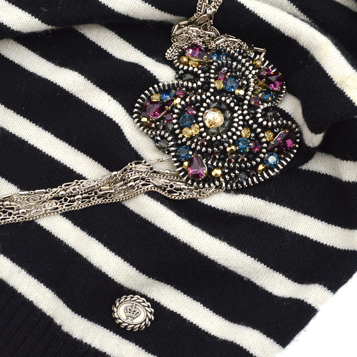 Luxury Chanel 2008 Fall chain-link embellished striped jumper #42