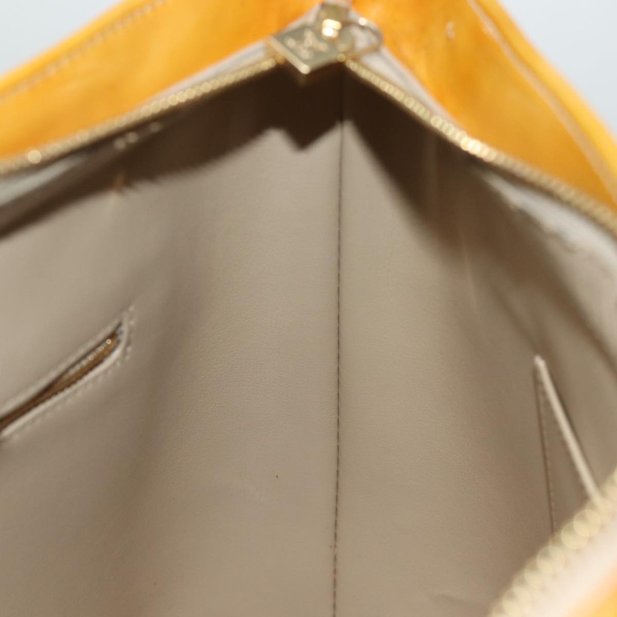 LOUIS VUITTON Monogram Vernis Houston Hand Bag Beige M91004 LV 74615