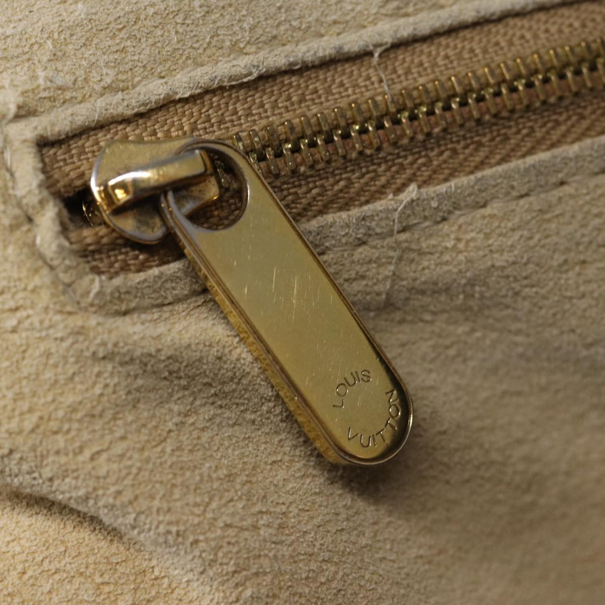 LOUIS VUITTON Monogram ArtsyMM Shoulder Bag M40249 LV 74677