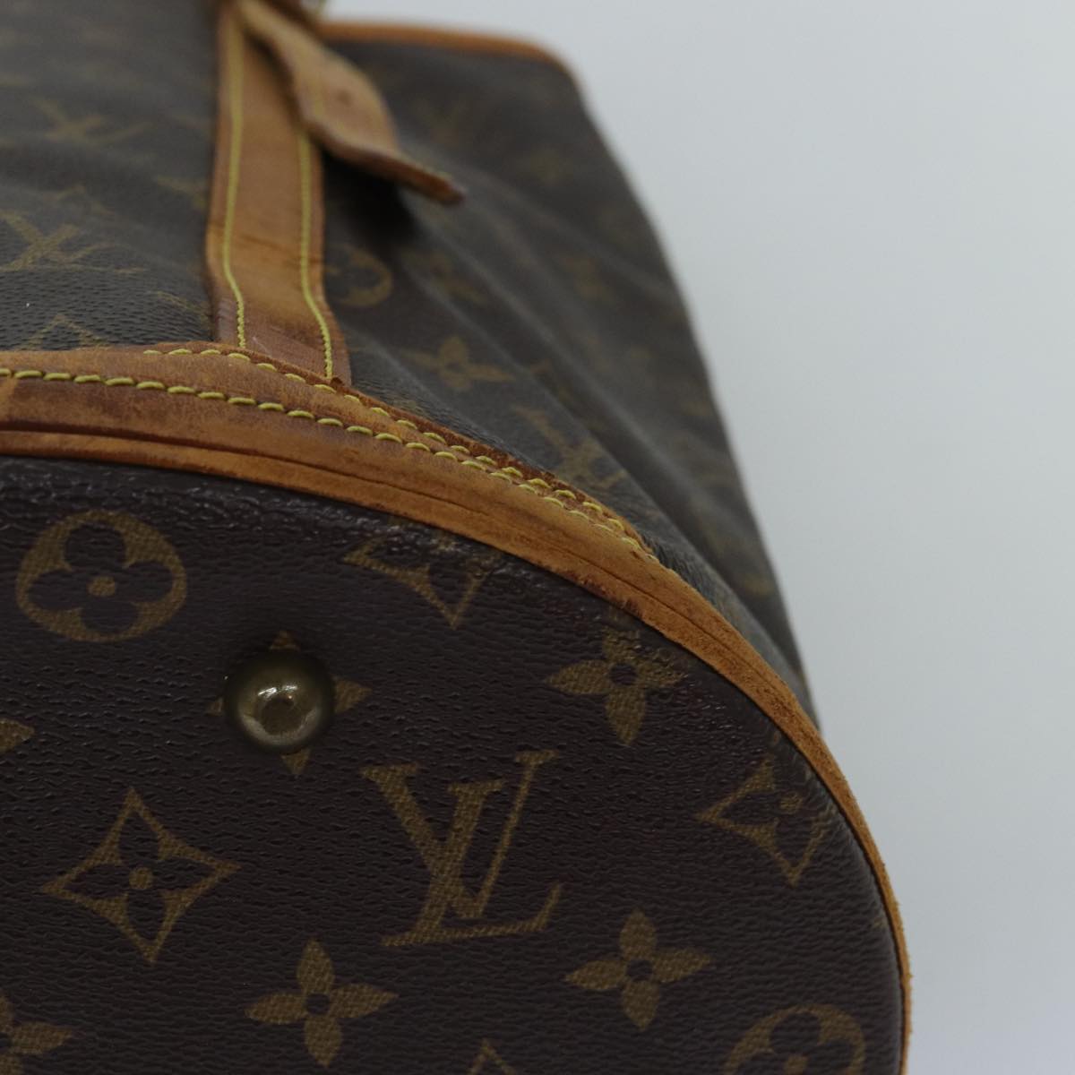 LOUIS VUITTON Monogram Bucket GM Shoulder Bag M42236 LV 74716