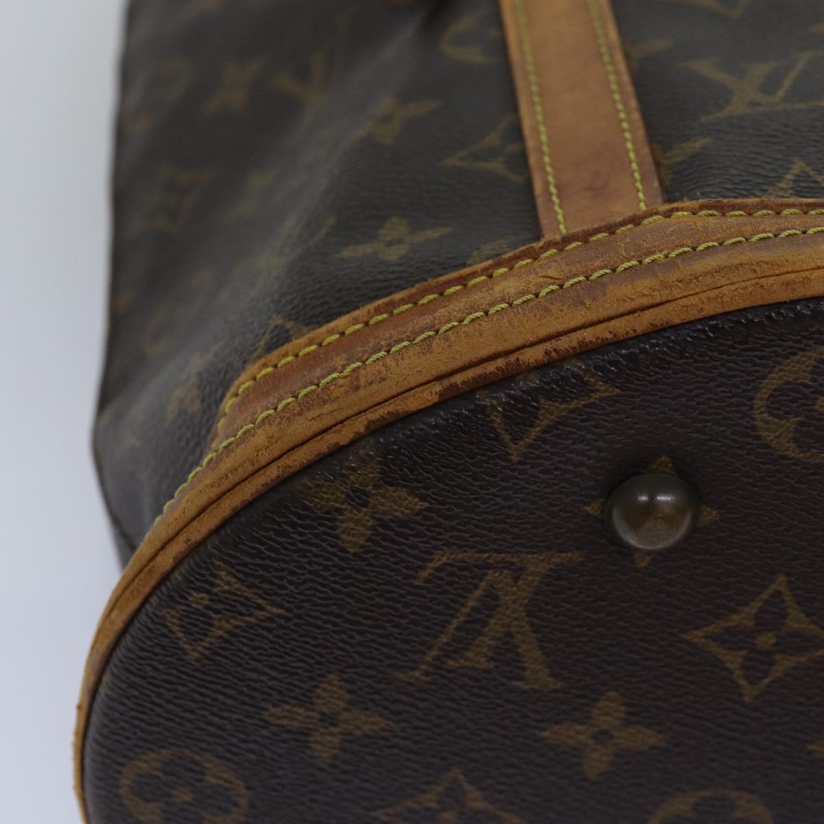 LOUIS VUITTON Monogram Bucket GM Shoulder Bag M42236 LV 74716