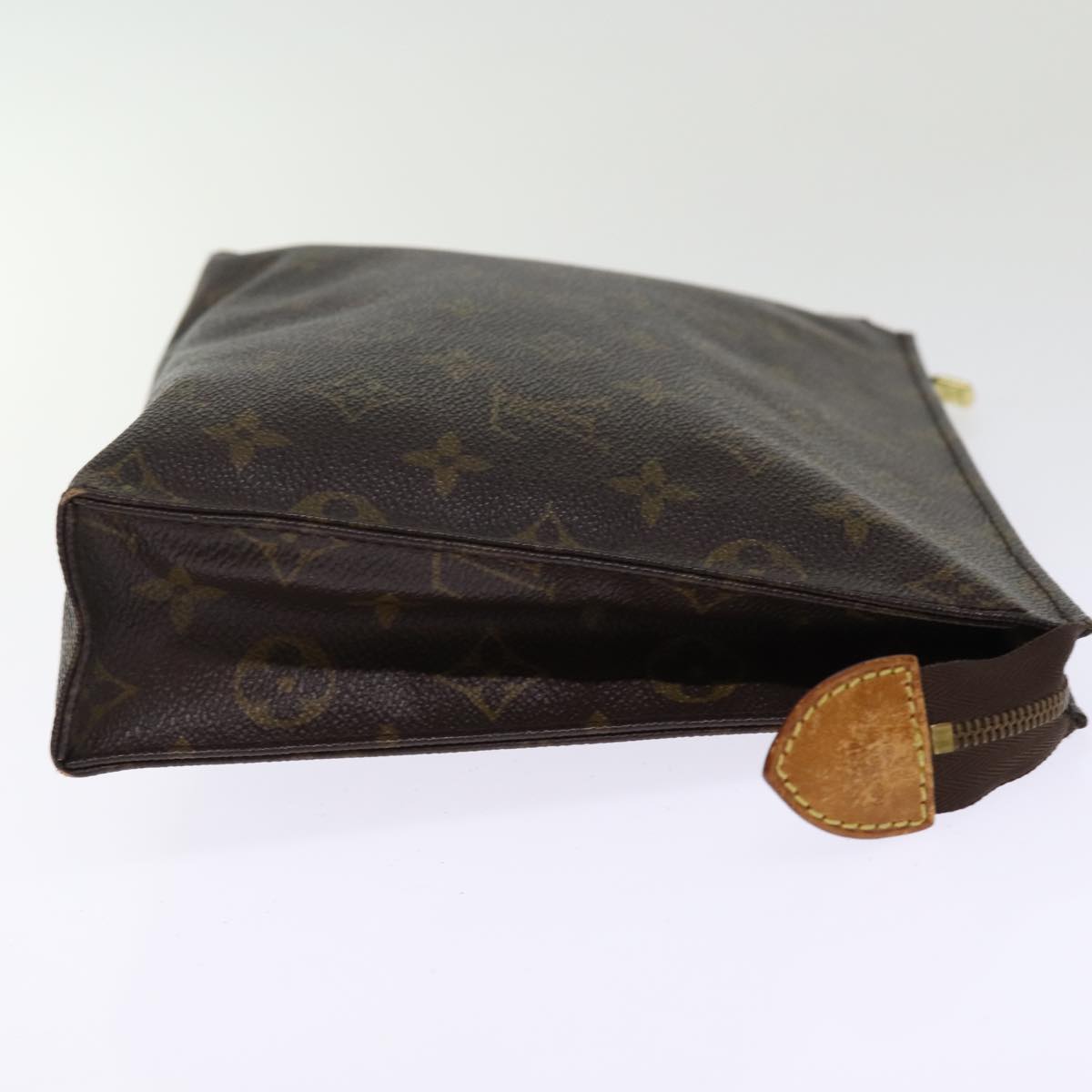 LOUIS VUITTON Monogram Poche Toilette 26 Pouch M47542 LV 74719