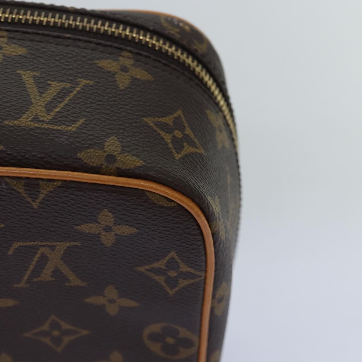 LOUIS VUITTON Monogram Trousse Boite Cosmetic Pouch M47640 LV 74906
