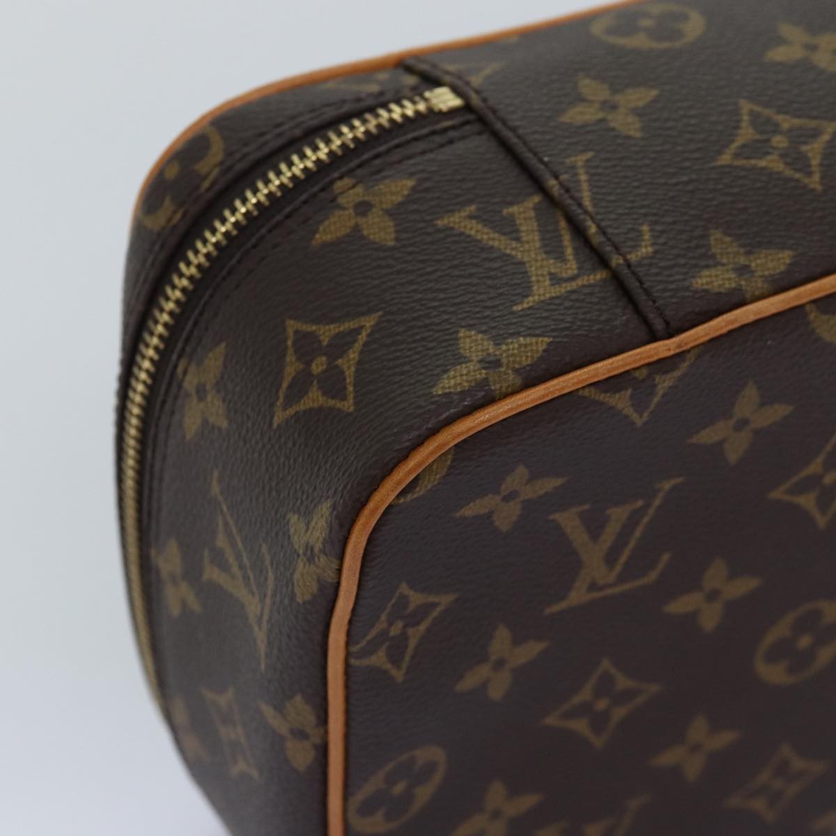 LOUIS VUITTON Monogram Trousse Boite Cosmetic Pouch M47640 LV 74906