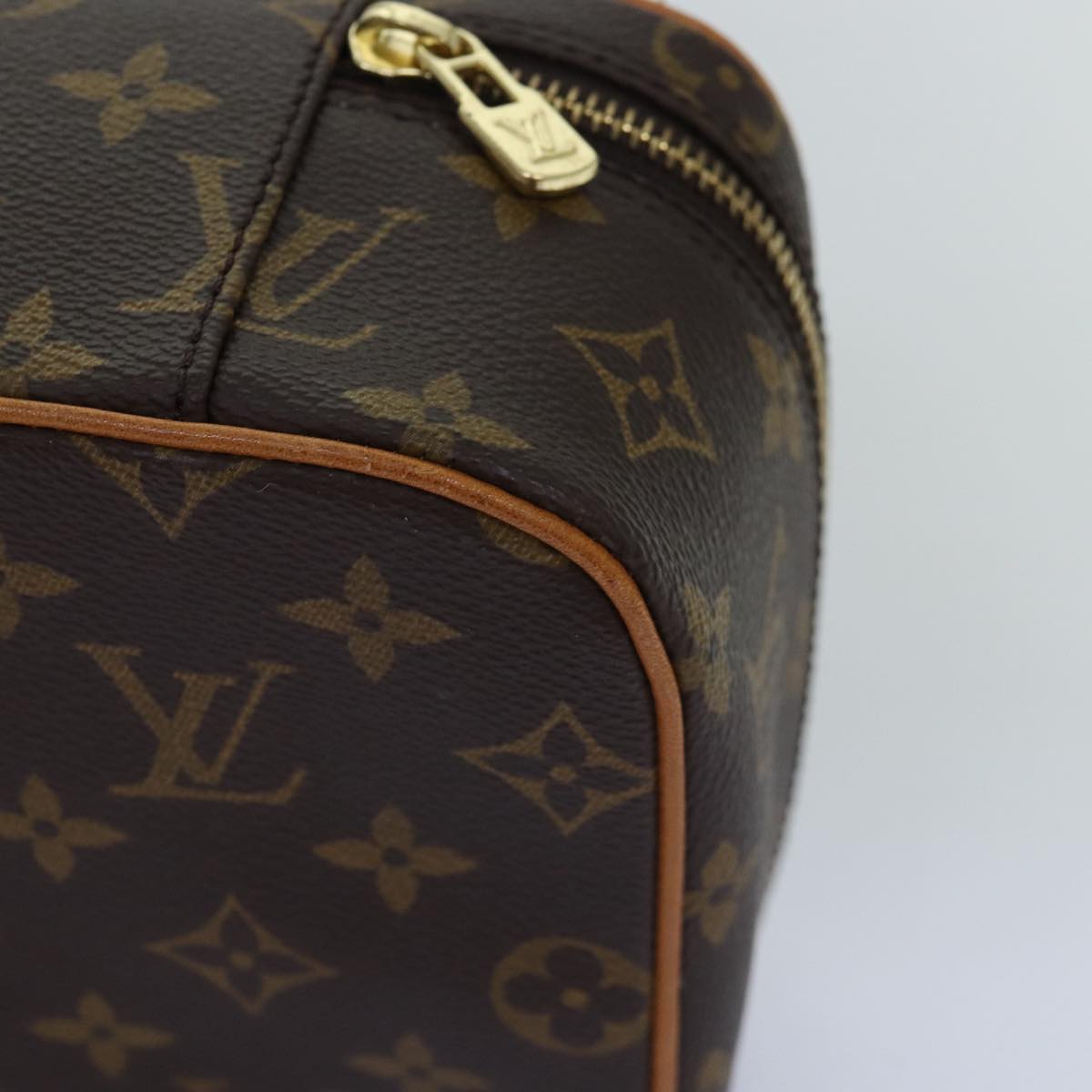 LOUIS VUITTON Monogram Trousse Boite Cosmetic Pouch M47640 LV 74906