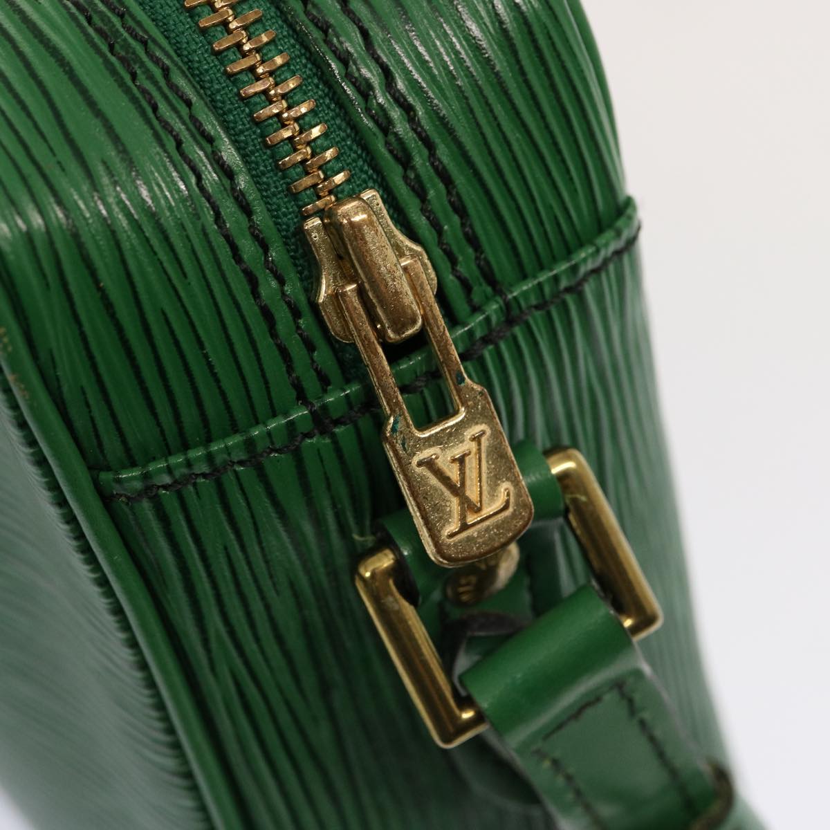 LOUIS VUITTON Epi Trocadero 23 Shoulder Bag Green M52304 LV 74910