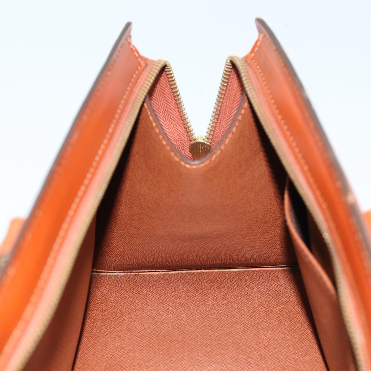 LOUIS VUITTON Epi Sac Triangle Hand Bag Brown M52093 LV 74955