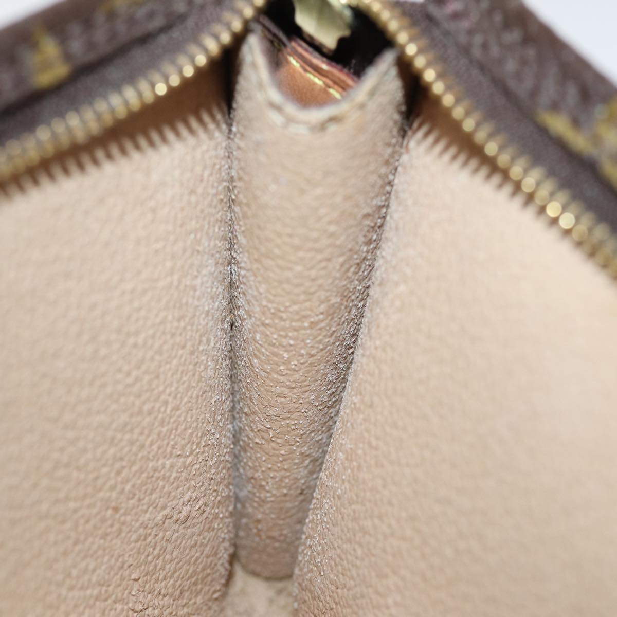 LOUIS VUITTON Monogram Bucket GM Pouch Accessory Pouch LV 75000