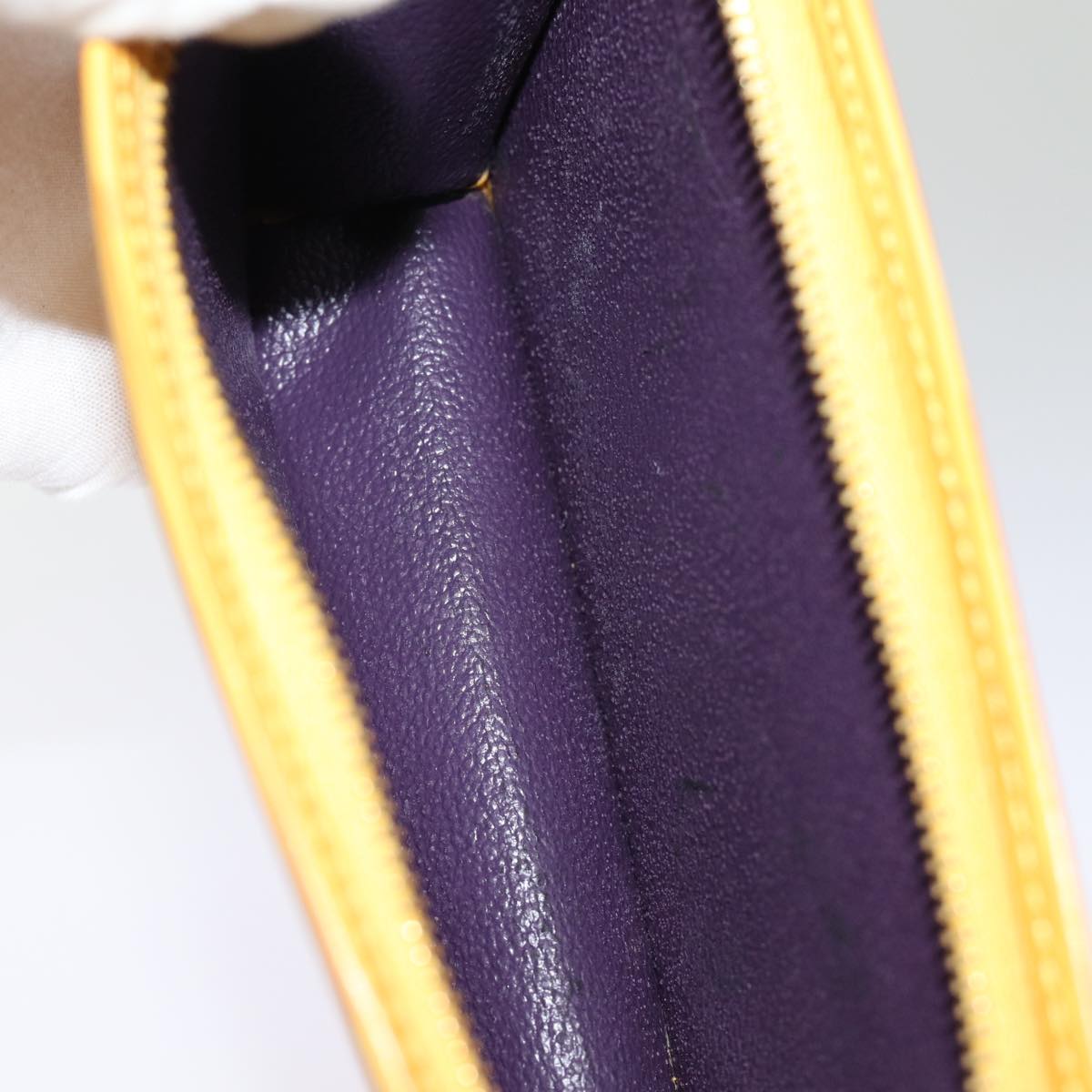 LOUIS VUITTON Epi Poche Toilette 15 Pouch Yellow LV 75004