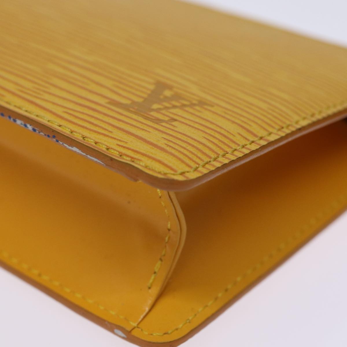 LOUIS VUITTON Epi Poche Toilette 15 Pouch Yellow LV 75004