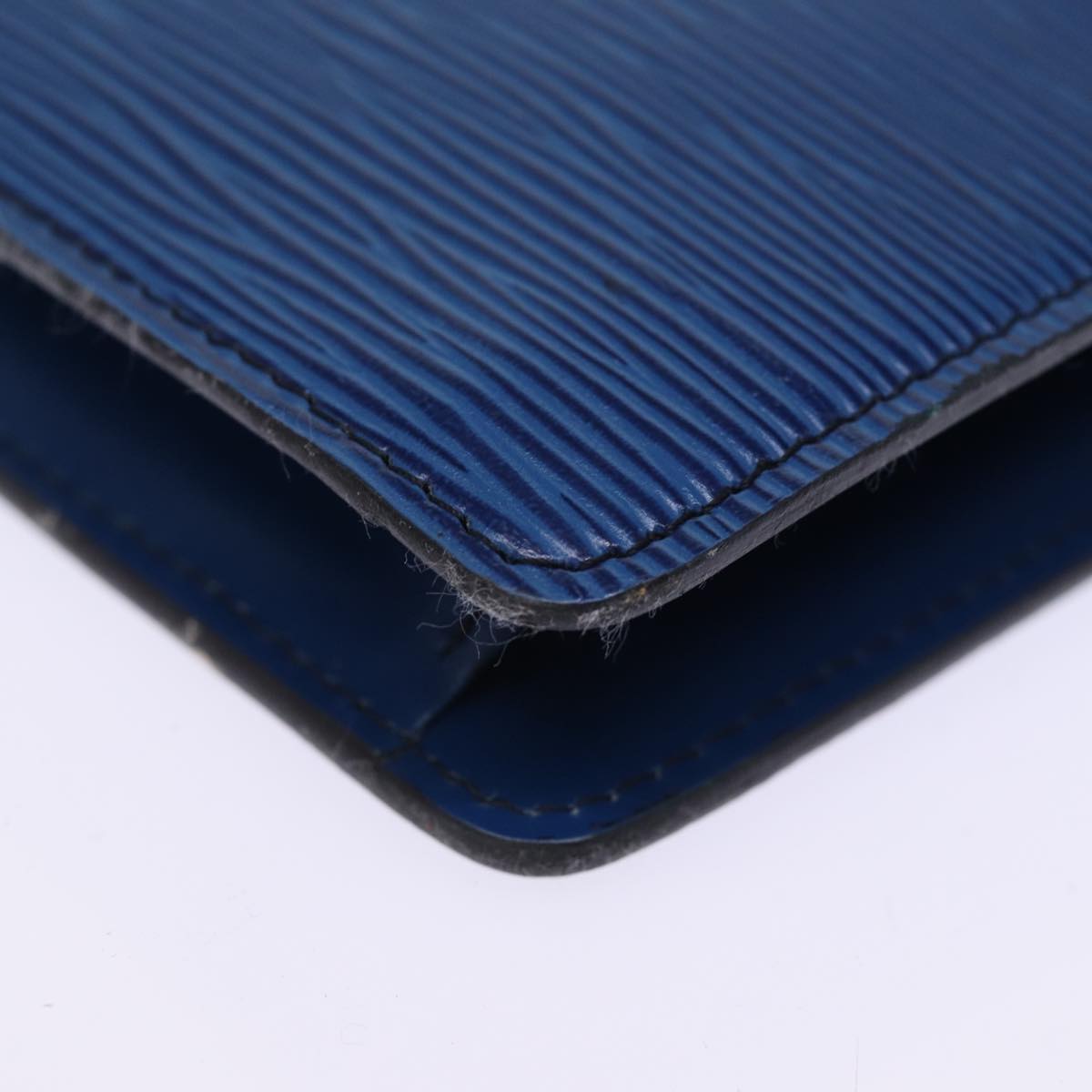 LOUIS VUITTON Epi Montaigne 23 Clutch Bag Blue M52665 LV 75039