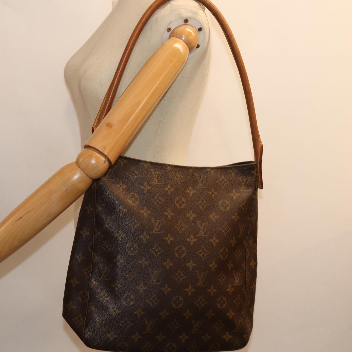 LOUIS VUITTON Monogram Looping GM Shoulder Bag M51145 LV 75079