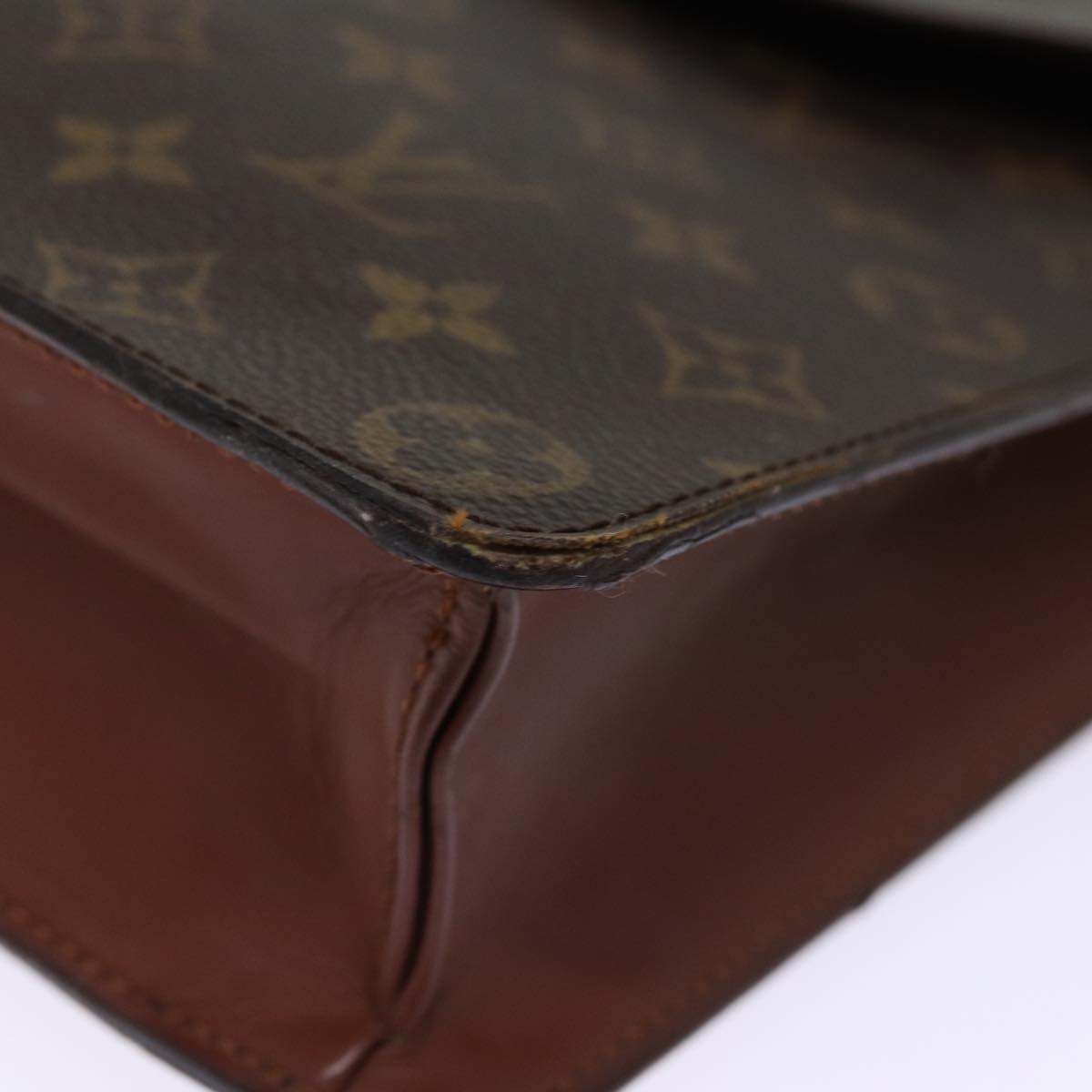 LOUIS VUITTON Monogram Porte Documents Bandouliere Bag M53338 LV 75081
