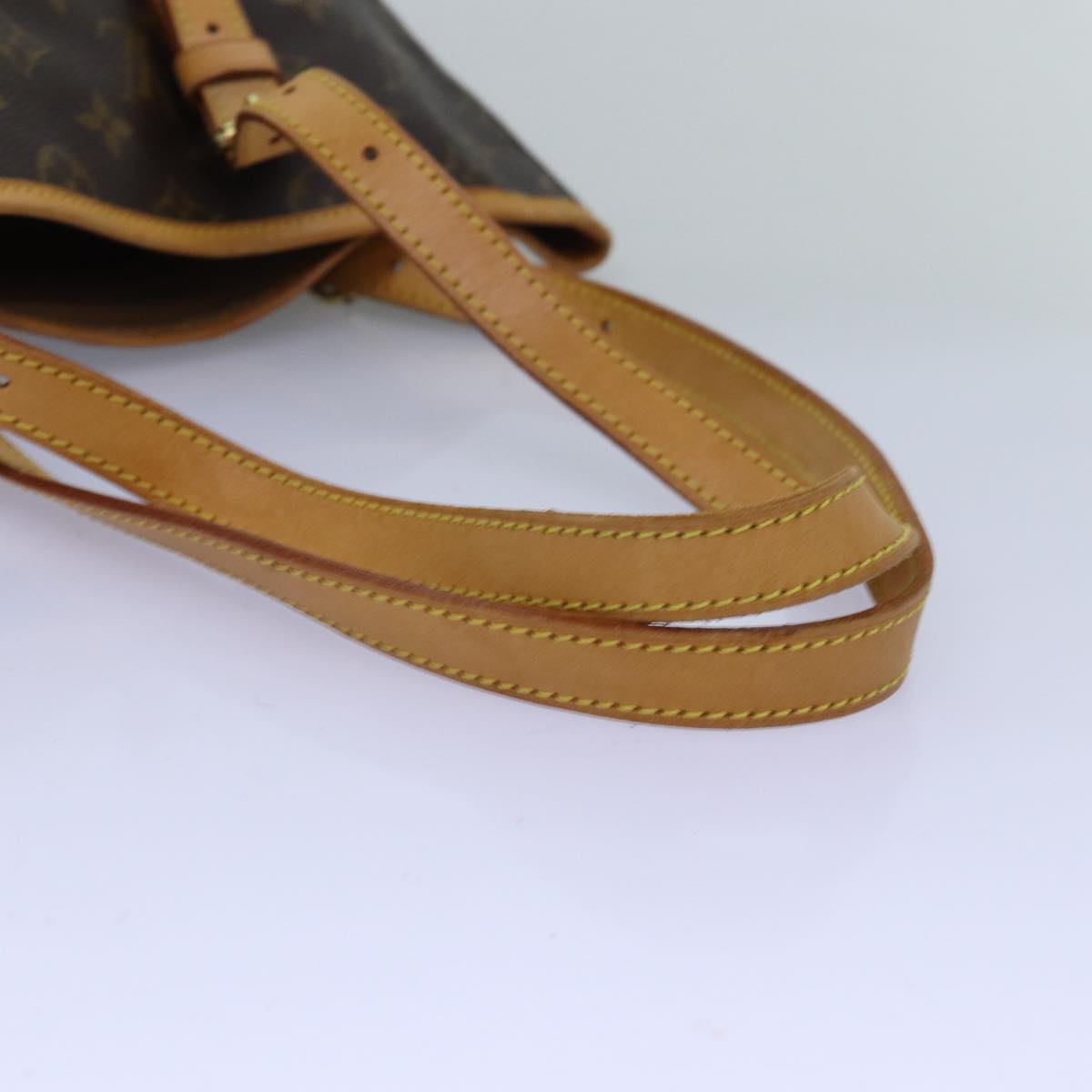 LOUIS VUITTON Monogram Bucket GM Shoulder Bag M42236 LV 75082