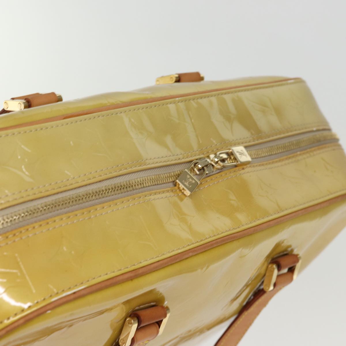 LOUIS VUITTON Monogram Vernis Sutton Boston Bag Beige M91139 LV 75103