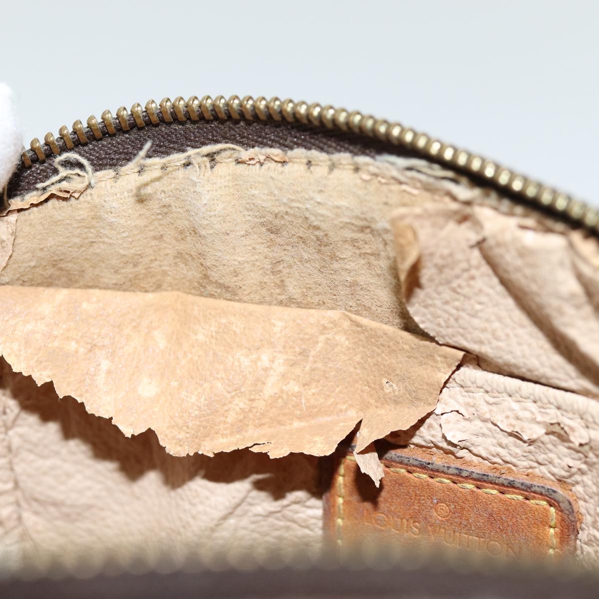 LOUIS VUITTON Monogram Pochette Cosmetic PM Cosmetic Pouch M47515 LV 75152