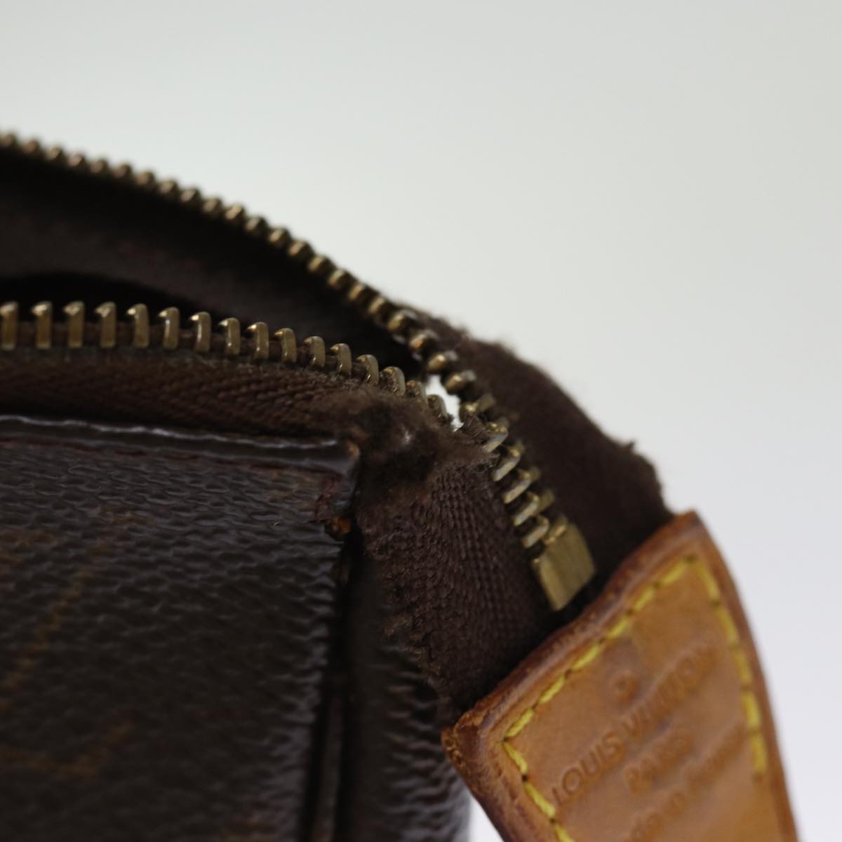 LOUIS VUITTON Monogram Pochette Accessoires Pouch M51980 LV 75156