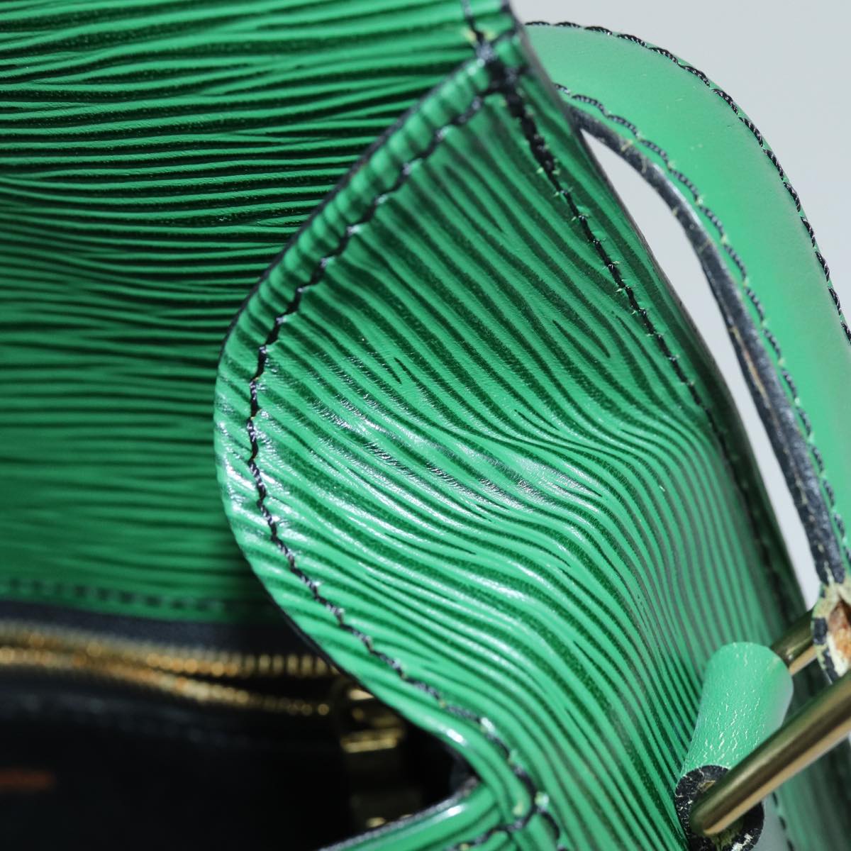 LOUIS VUITTON Epi Saint Cloud GM Shoulder Bag Green M52194 LV 75168