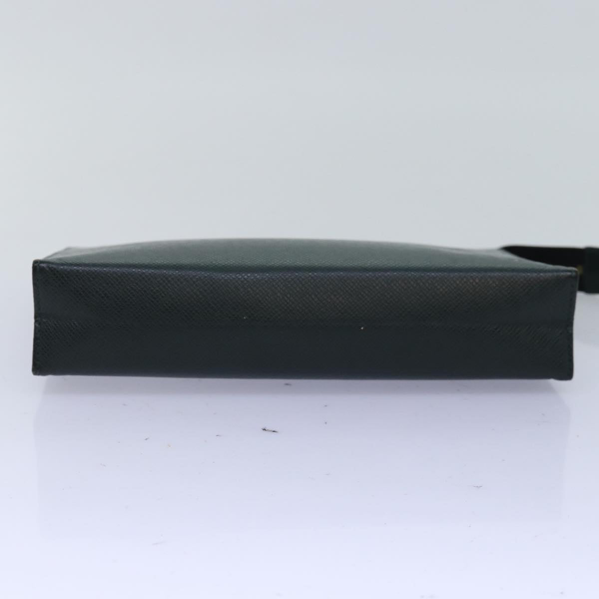 LOUIS VUITTON Taiga Pochette Voyage MM Clutch Bag Epicea LV 75171