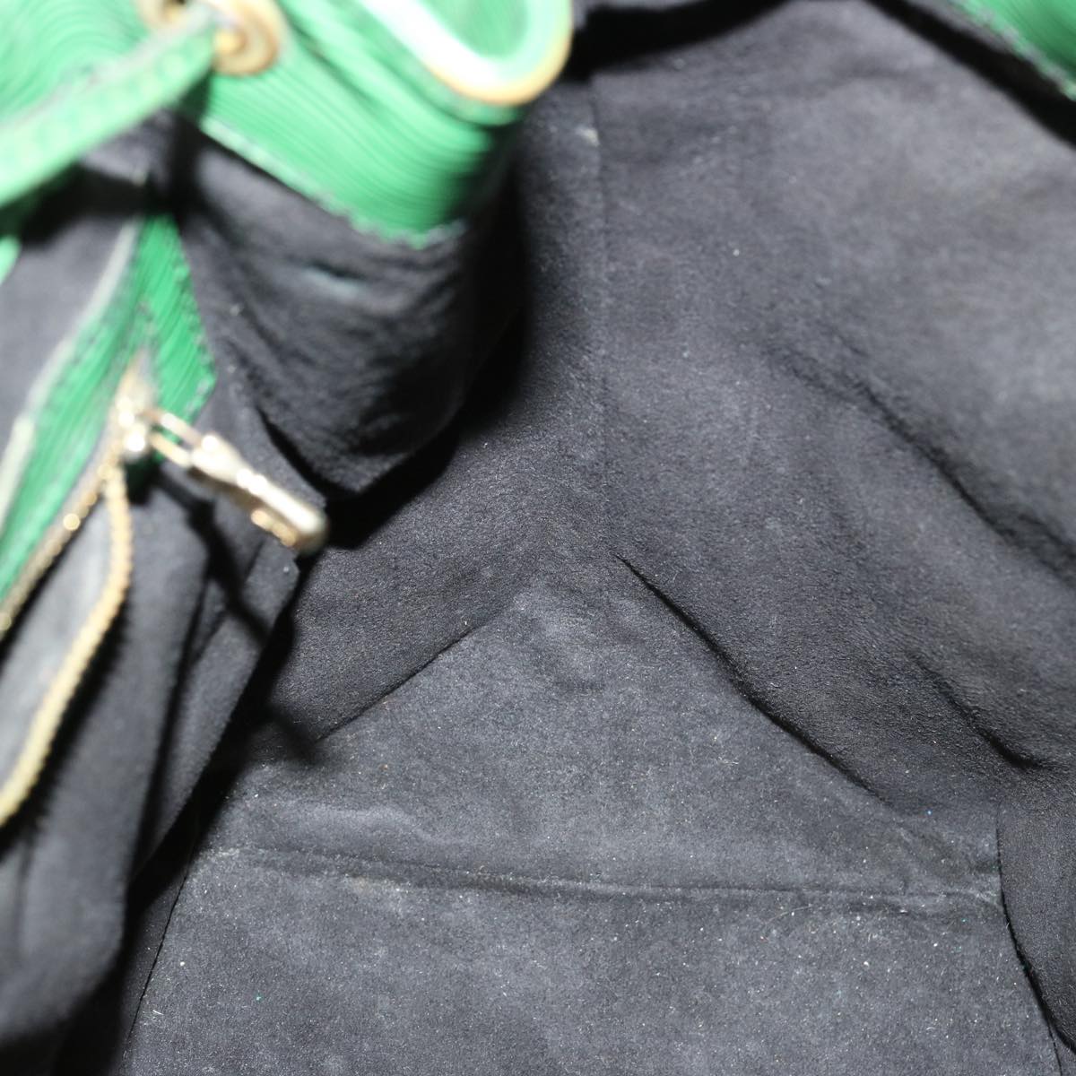 LOUIS VUITTON Epi Petit Noe Shoulder Bag Green M44104 LV 75182