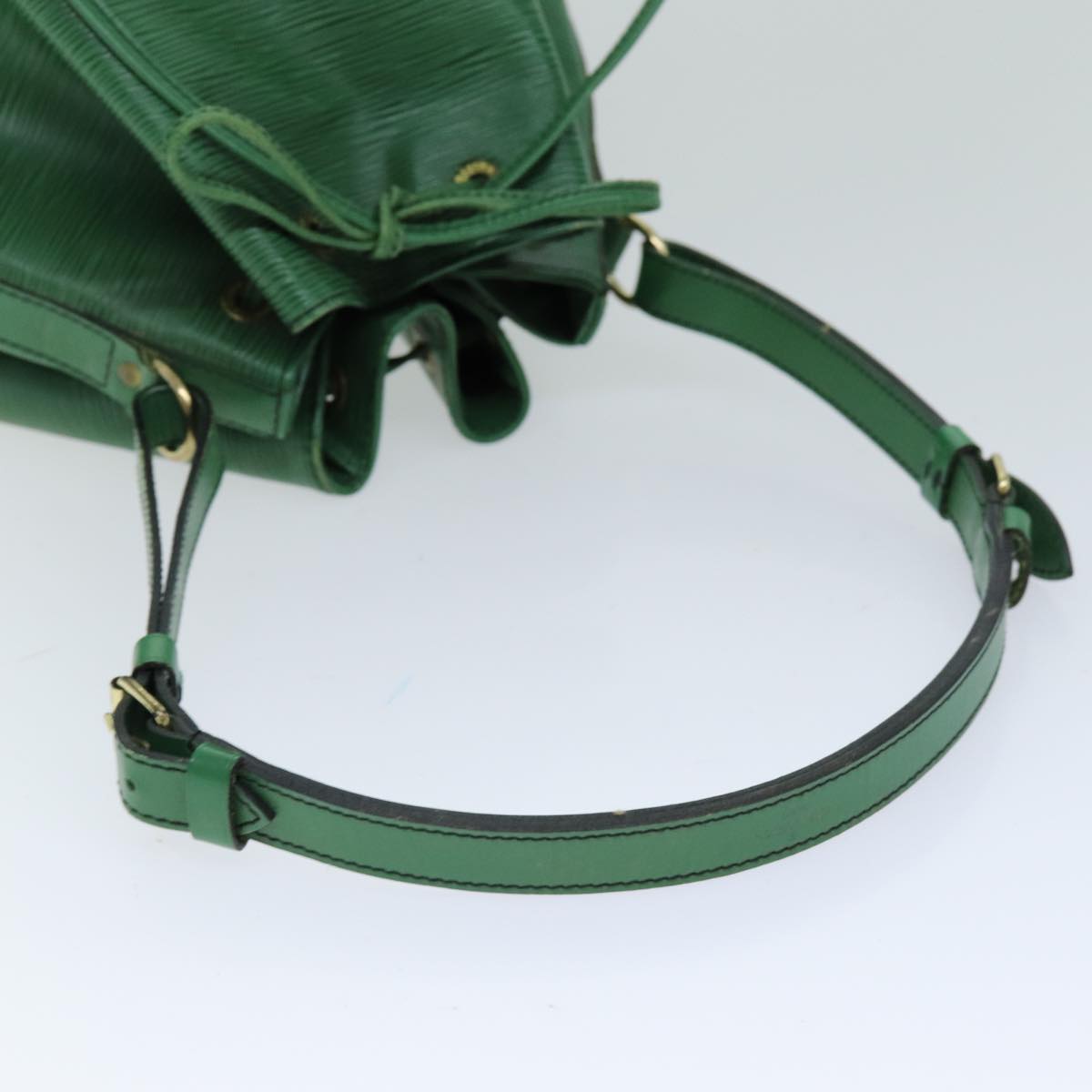 LOUIS VUITTON Epi Noe Shoulder Bag Green M44004 LV 75184