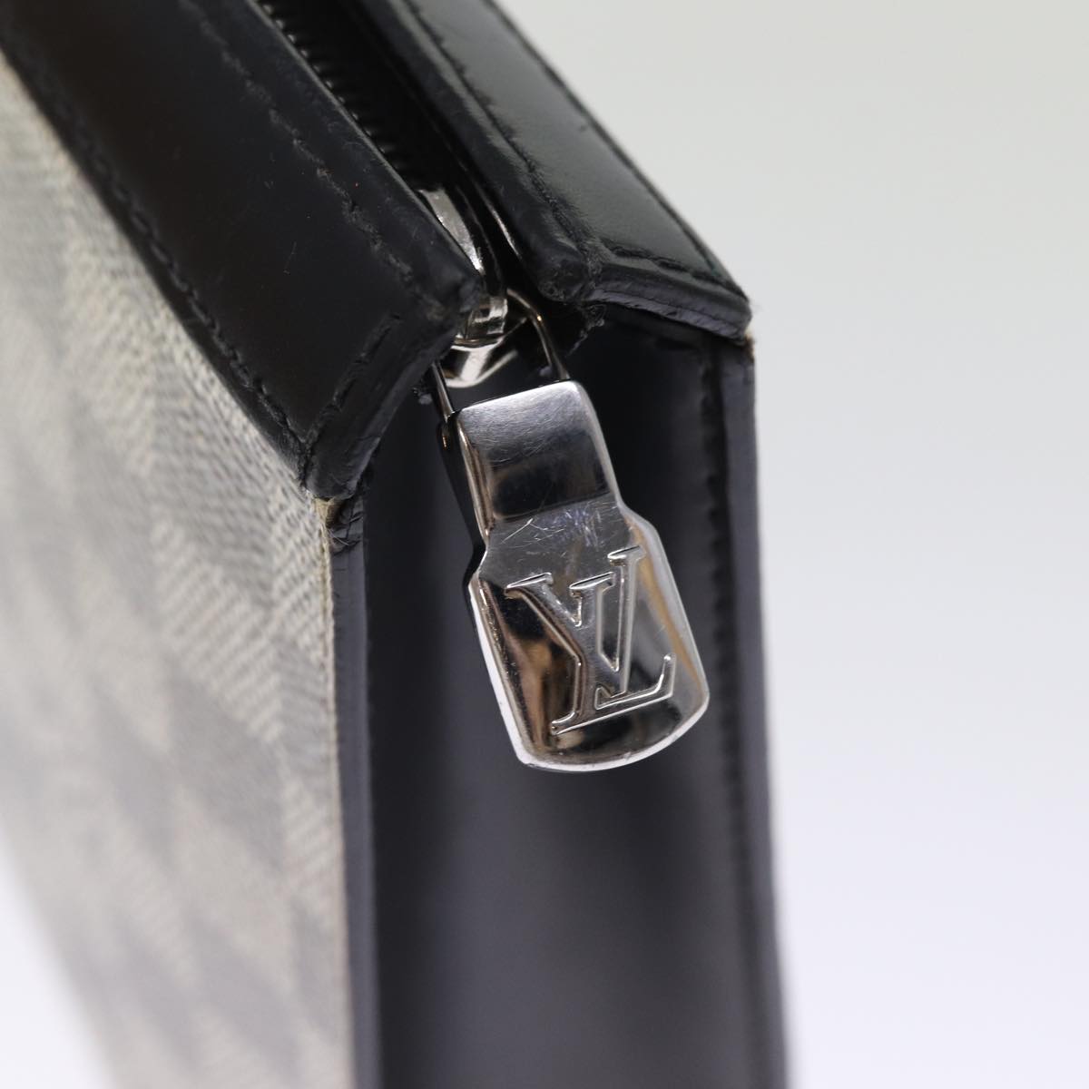 LOUIS VUITTON Damier Graphite 3D Pochette Voyager MM Bag N60443 LV 75261