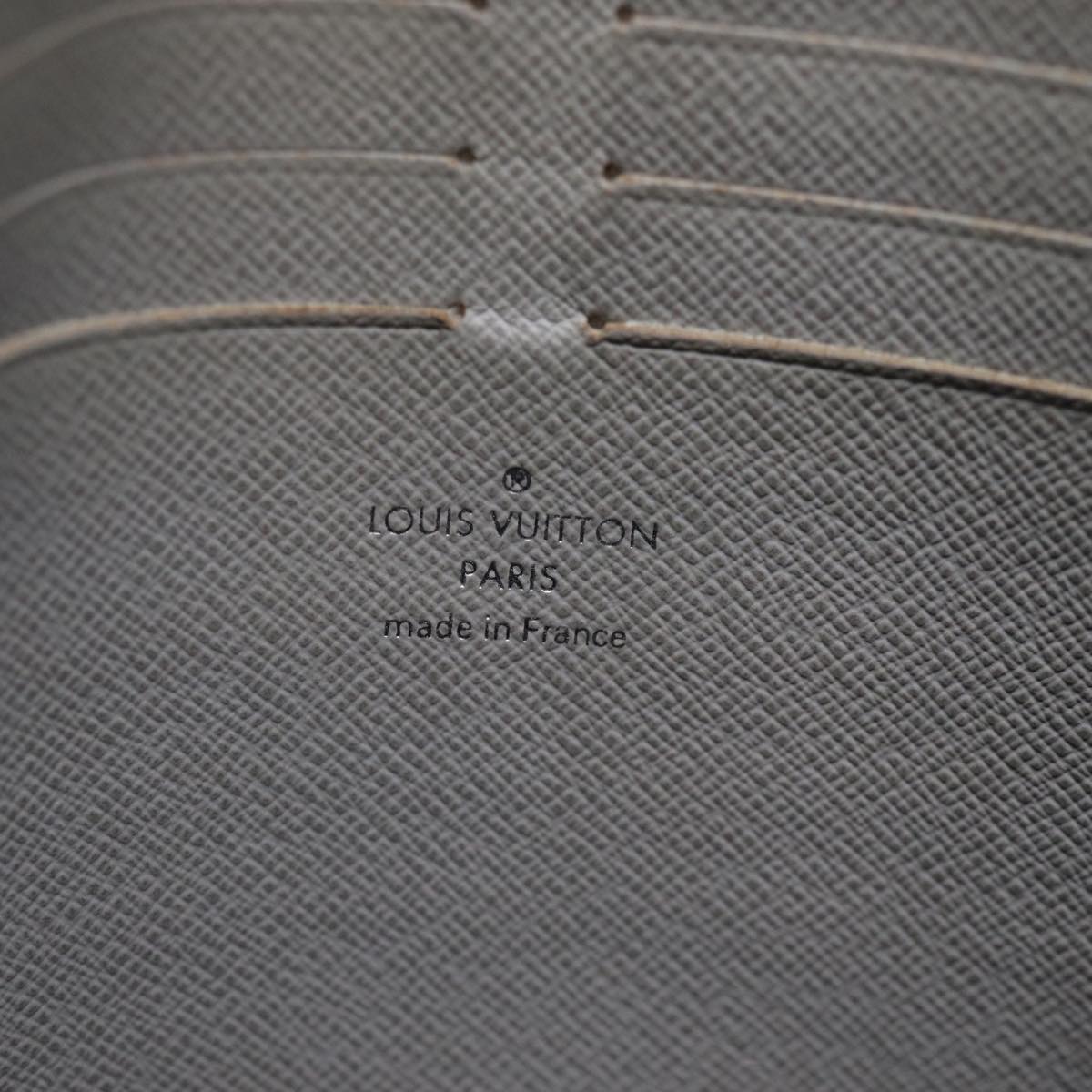 LOUIS VUITTON Damier Graphite 3D Pochette Voyager MM Bag N60443 LV 75261