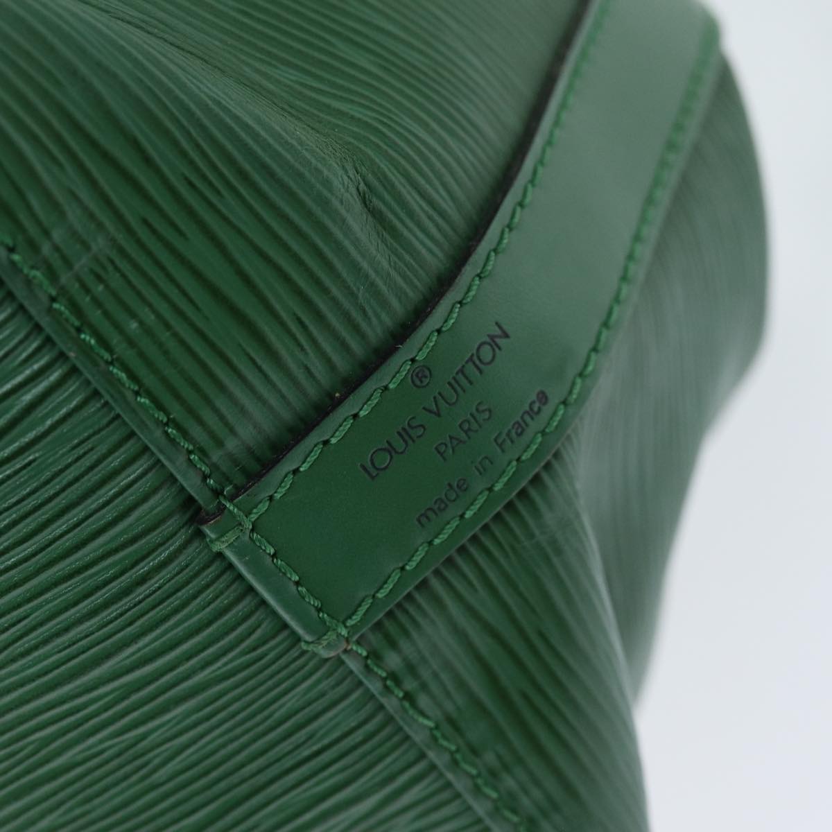LOUIS VUITTON Epi Petit Noe Shoulder Bag Green M44104 LV 75269