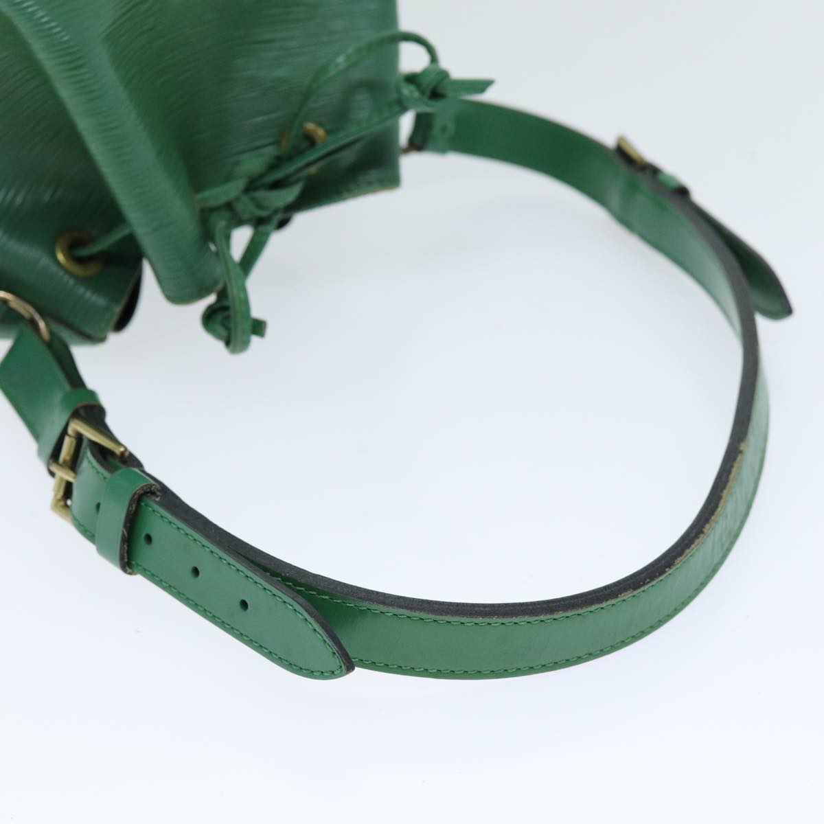 LOUIS VUITTON Epi Petit Noe Shoulder Bag Green M44104 LV 75269