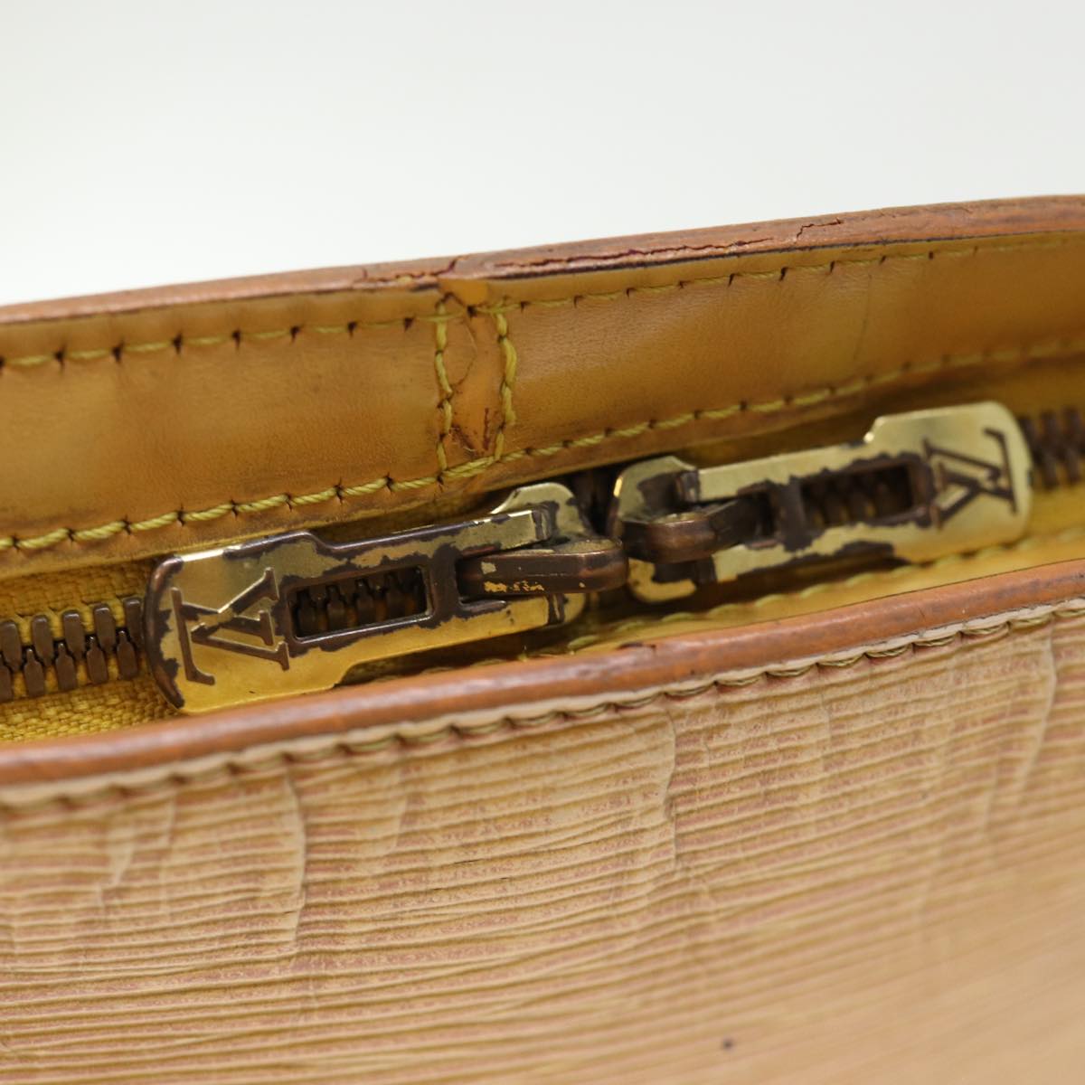 LOUIS VUITTON Epi Lussac Shoulder Bag Yellow M52289 LV 75271