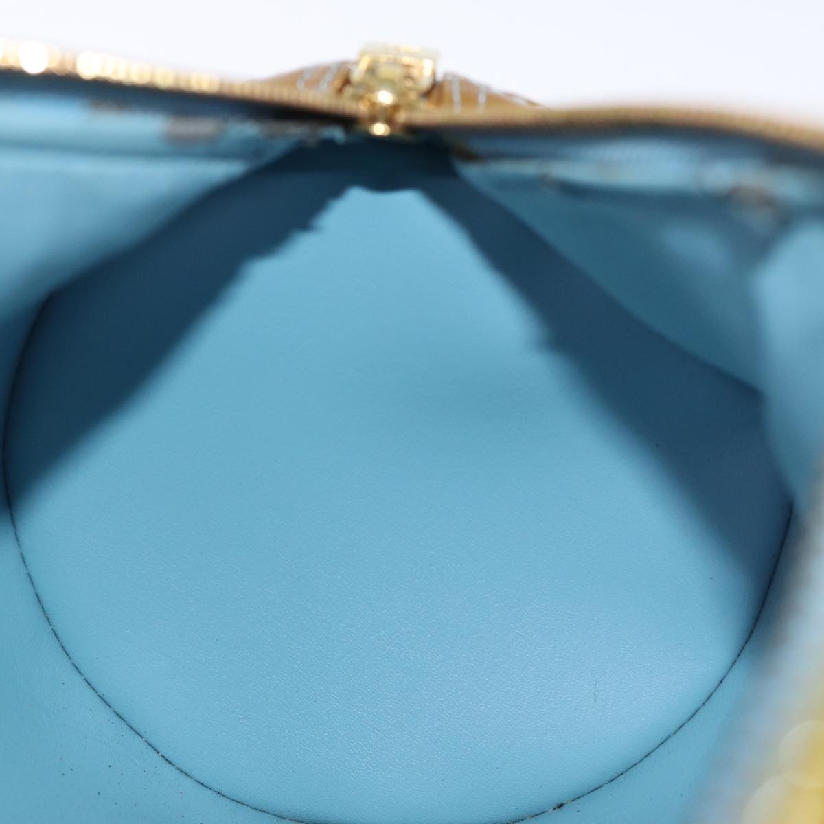 LOUIS VUITTON Monogram Vernis Bedford Hand Bag Baby Blue M91007 LV 75281