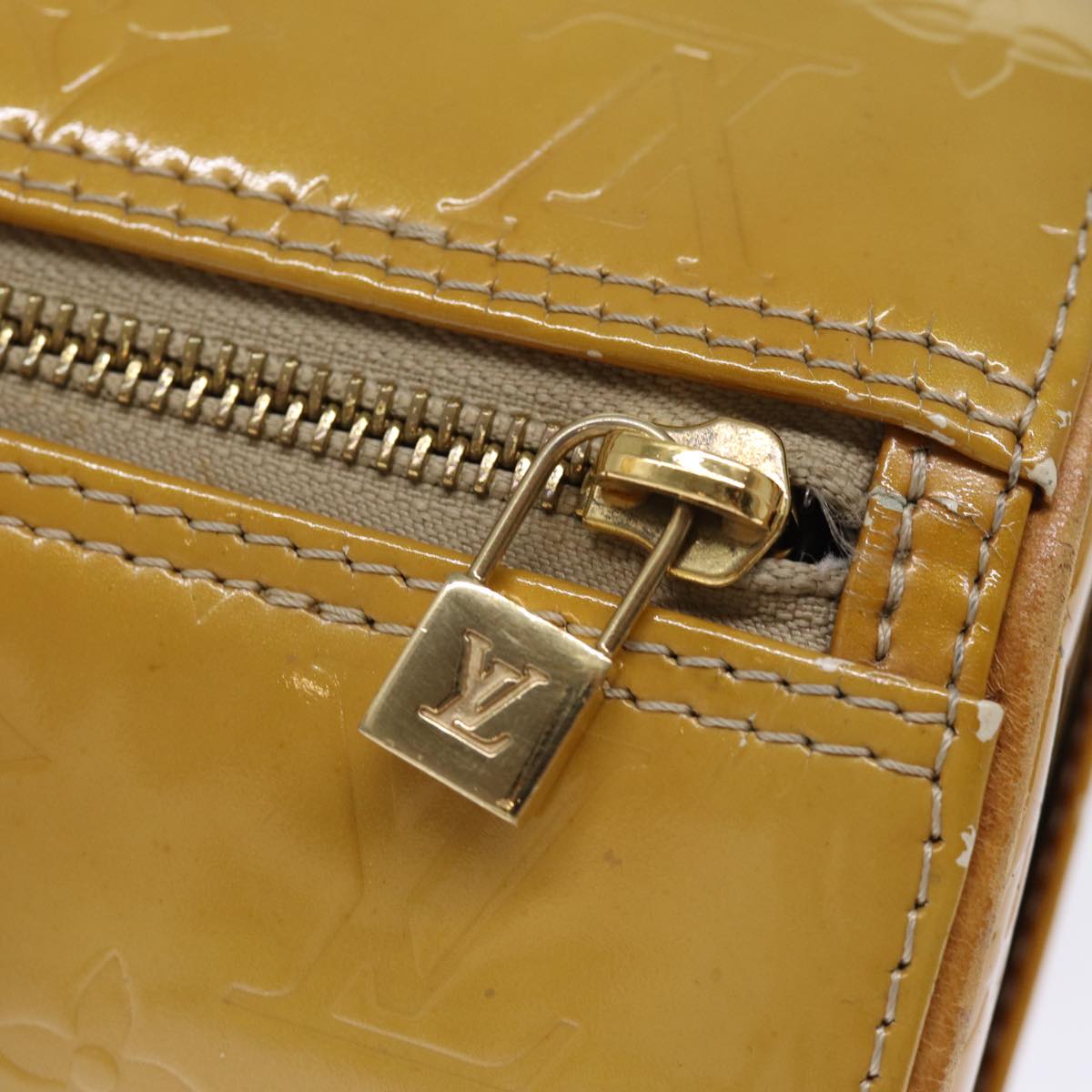 LOUIS VUITTON Monogram Vernis Bedford Hand Bag Beige M91006 LV 75282