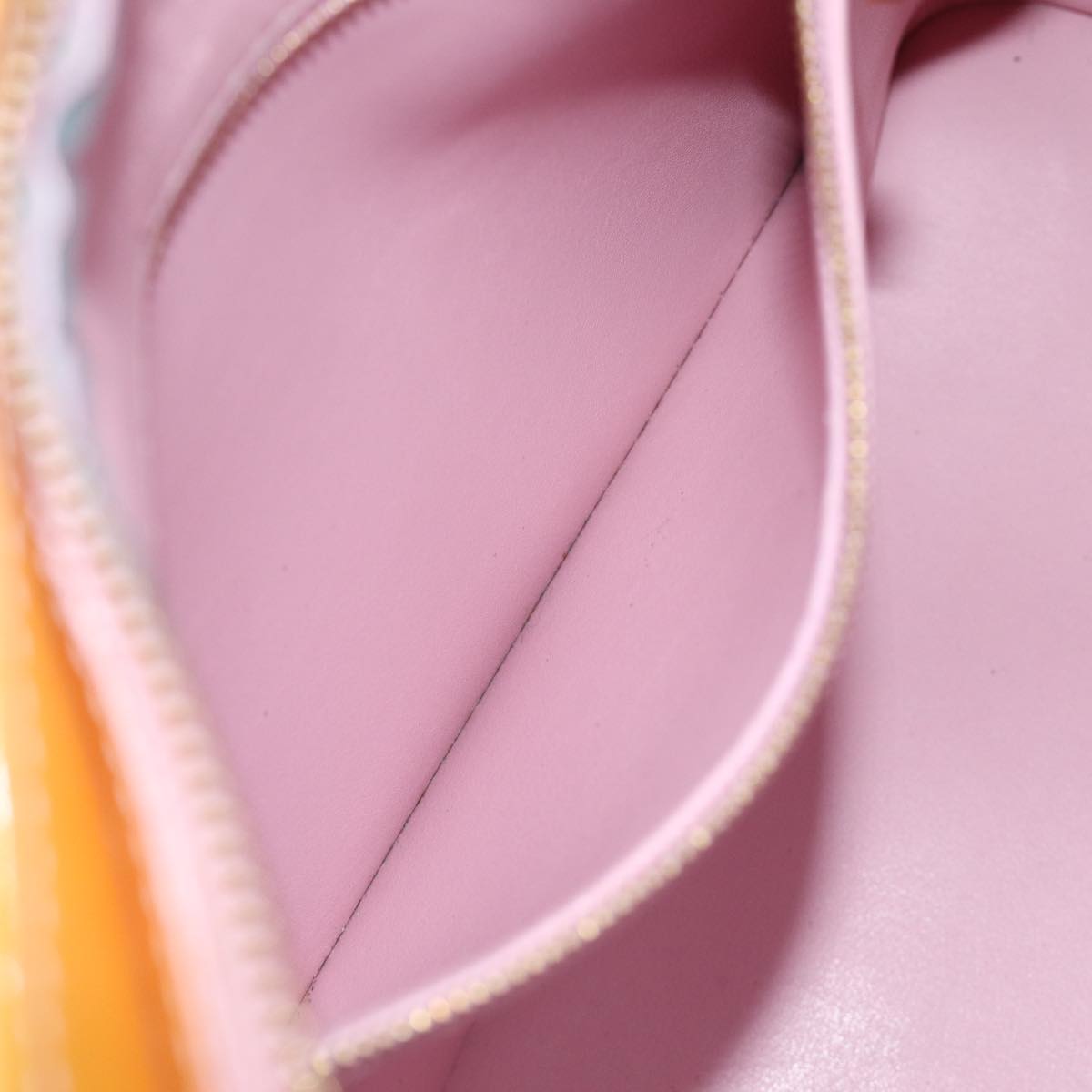 LOUIS VUITTON Monogram Vernis Houston Bag Marshmallow Pink M91302 LV 75283