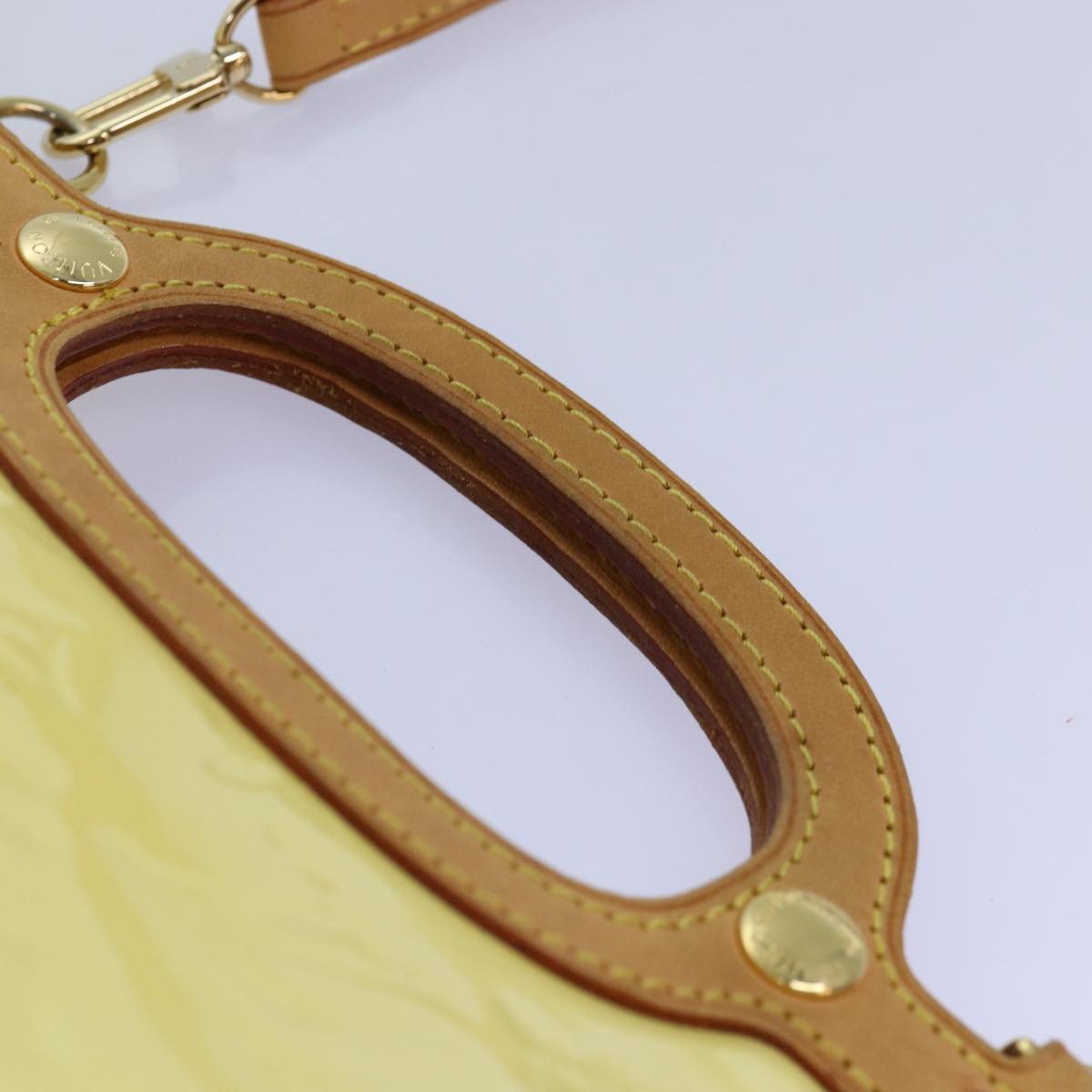 LOUIS VUITTON Monogram Vernis Roxbury Drive Hand Bag Perle M91374 LV 75364