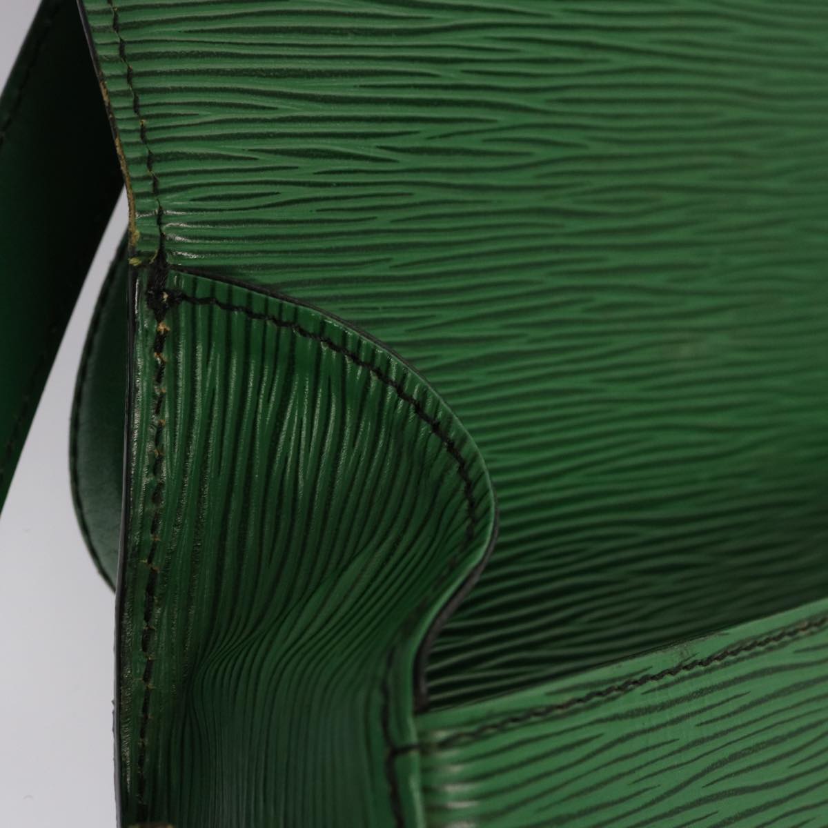 LOUIS VUITTON Epi Saint Cloud GM Shoulder Bag Green M52194 LV 75406