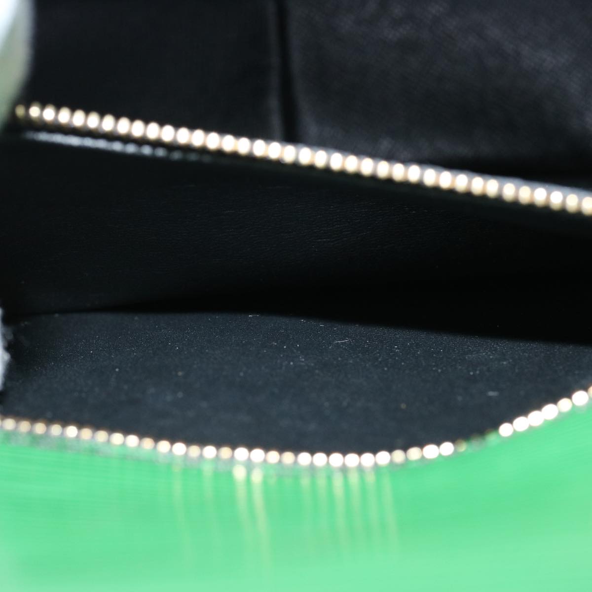 LOUIS VUITTON Epi Saint Cloud GM Shoulder Bag Green M52194 LV 75406